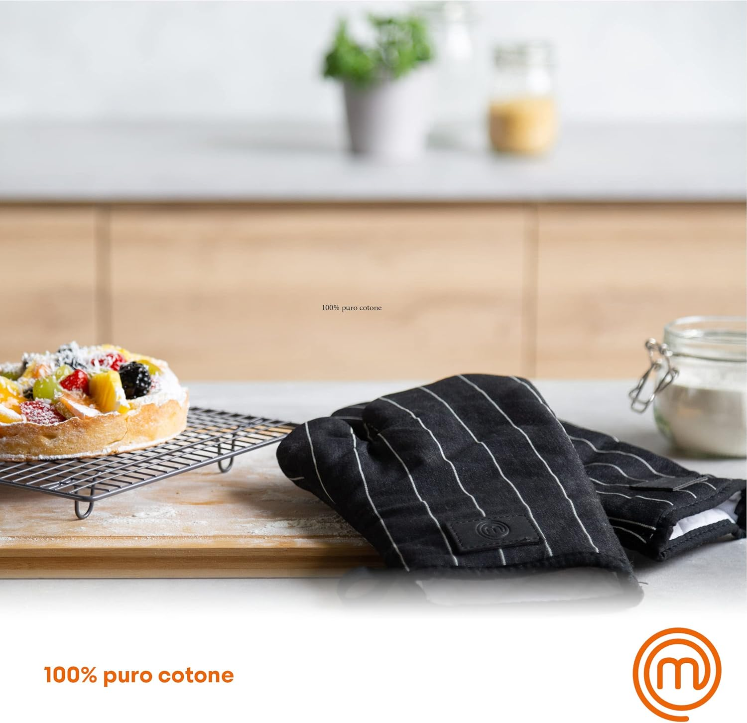 Masterchef Oven Mitts Heat Resistant, Pair of 2 Cooking Gloves, Cotton Oven Mittens, Kitchen Gloves with Vegan PU Leather Logo & Hanging Loop, Machine Washable, Black, One Size Fits All image number 5