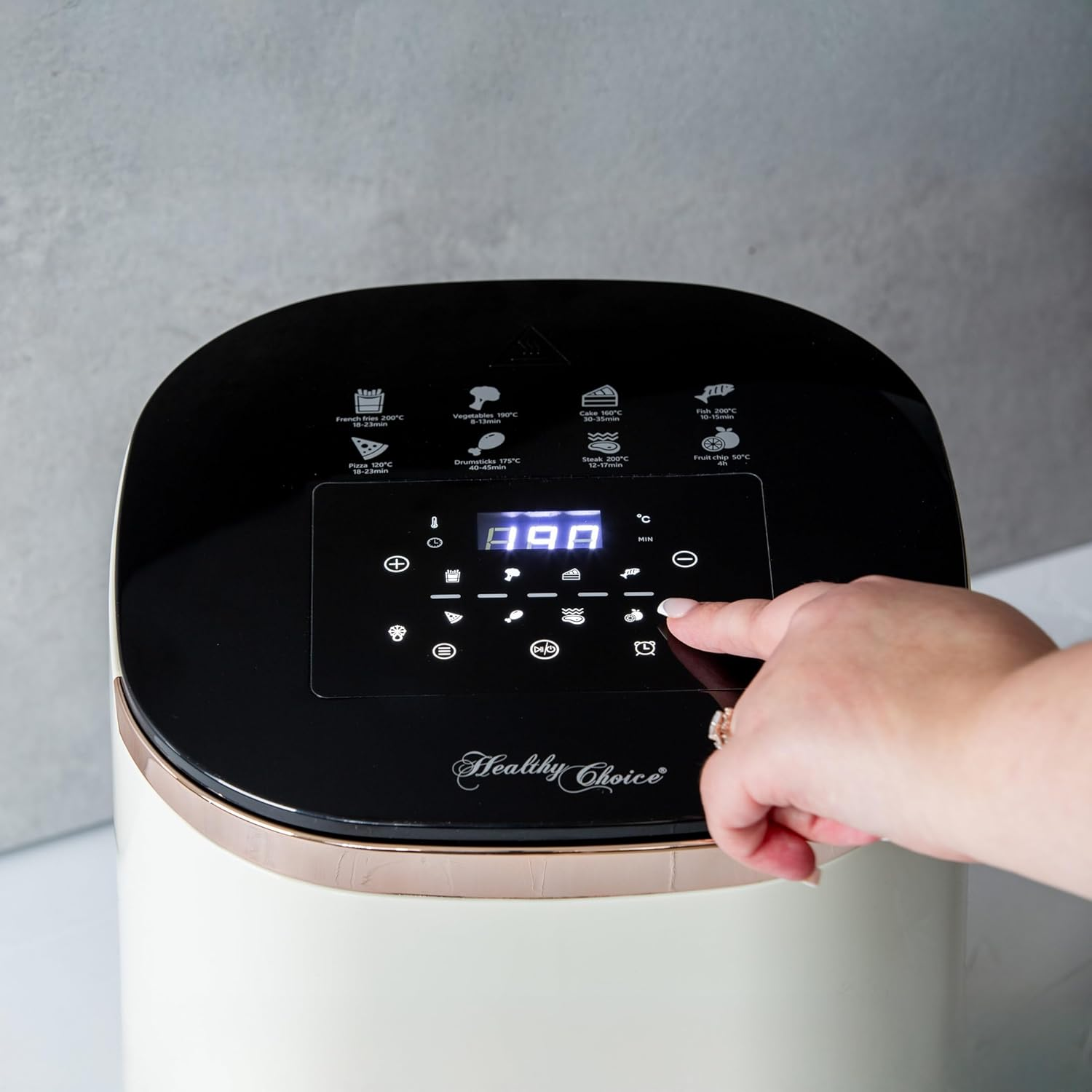 Healthy Choice: Elevate Your Cooking with Our 7L Digital Air Fryer! Enjoy 8 Pre-Set Touch-Control Cooking Programs for Healthy, Crispy Delights. Dishwasher-Safe Basket. Power: 1400W - White image number 3