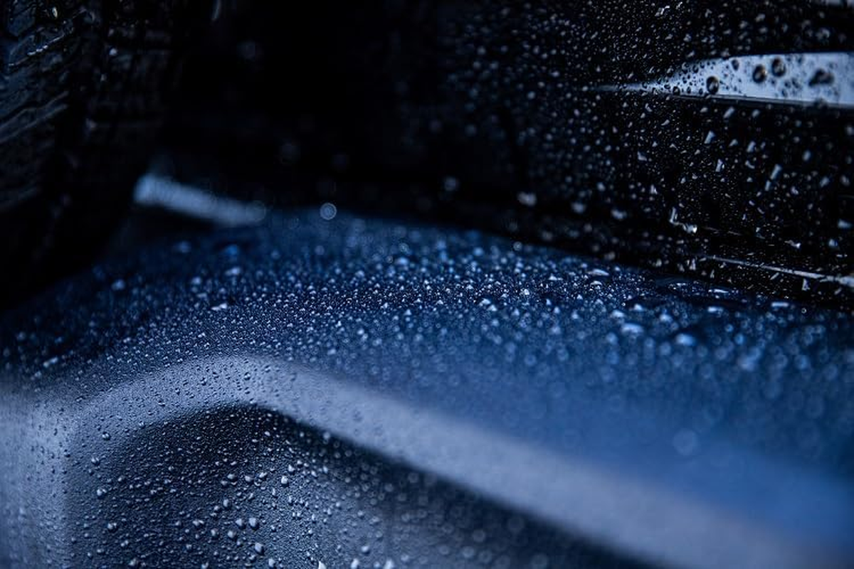 303 Graphene Trim Coating, 8 Oz image number 2