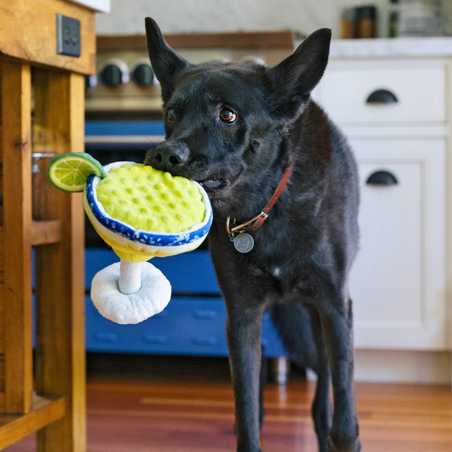 Play Dog Toy Barktender Margarita image number 5