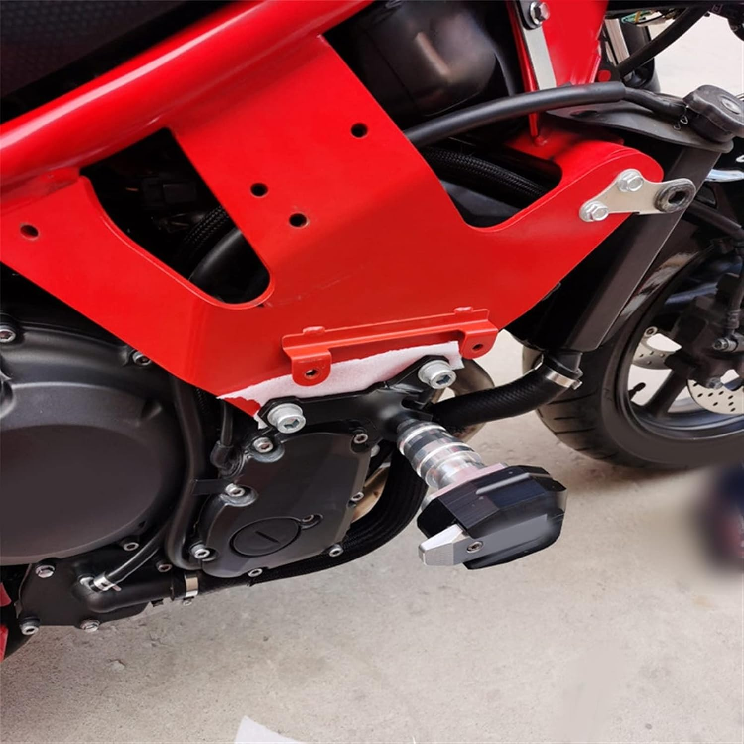 Motorcycle for Yamaha XJ6 Diversion XJ-6 Falling Protection Frame Slider Fairing Guard anti Crash Pad Protector Accessories (Color : Silver) image number 2