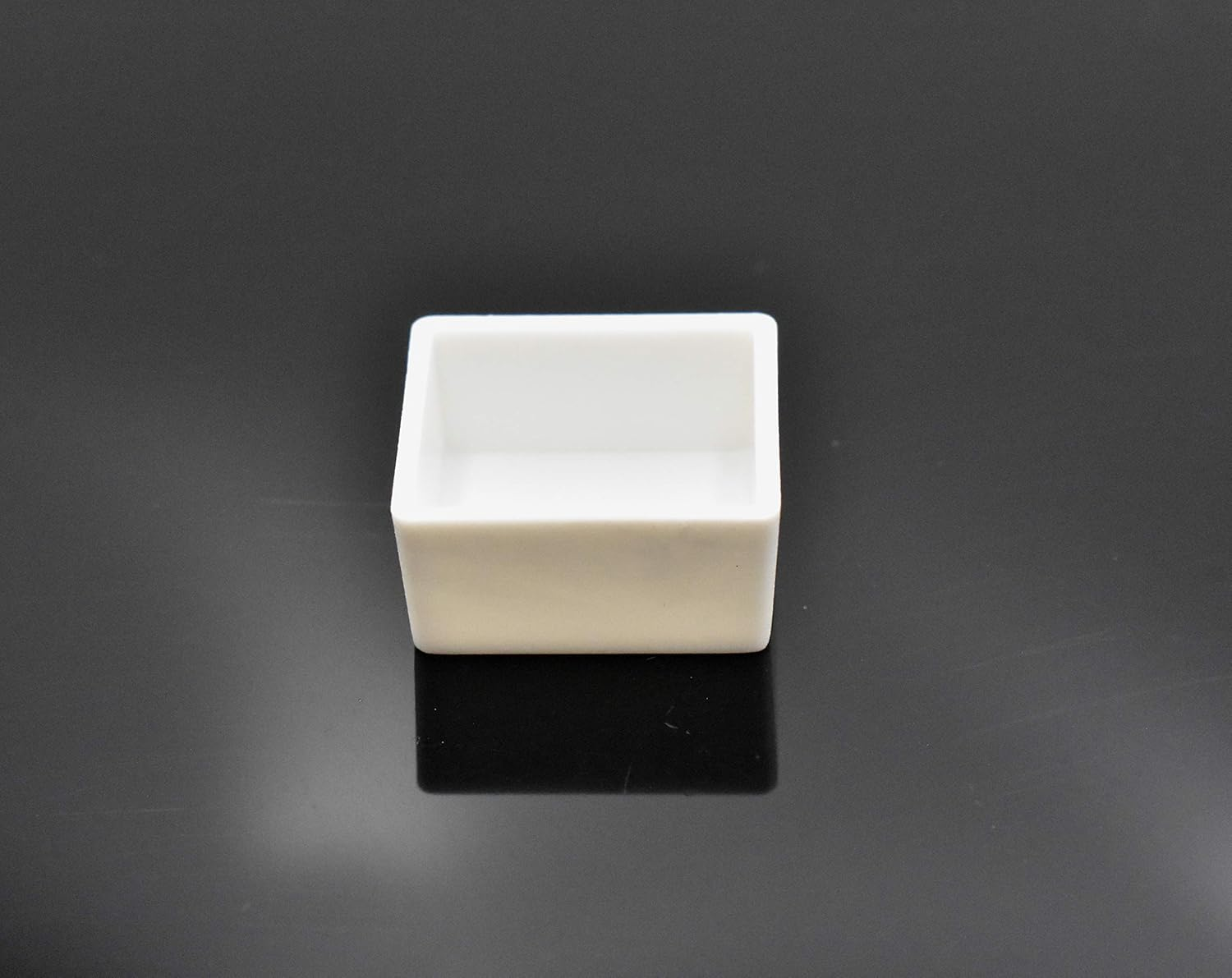 White Plastic Empty Watercolor Paint Pans_50Pcs Half Pans image number 1