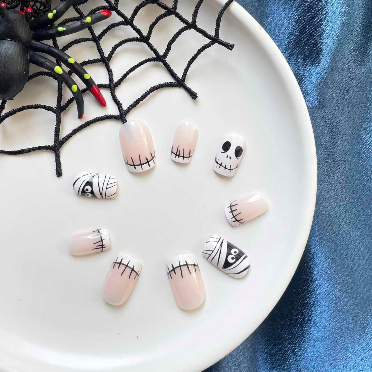 Resweky Halloween Square Skeleton Ghost Demon Nails False Pink Nude French Short False Nails Full Cover Acrylic Nails for Women and Girls (Pink 2, L) image number 6