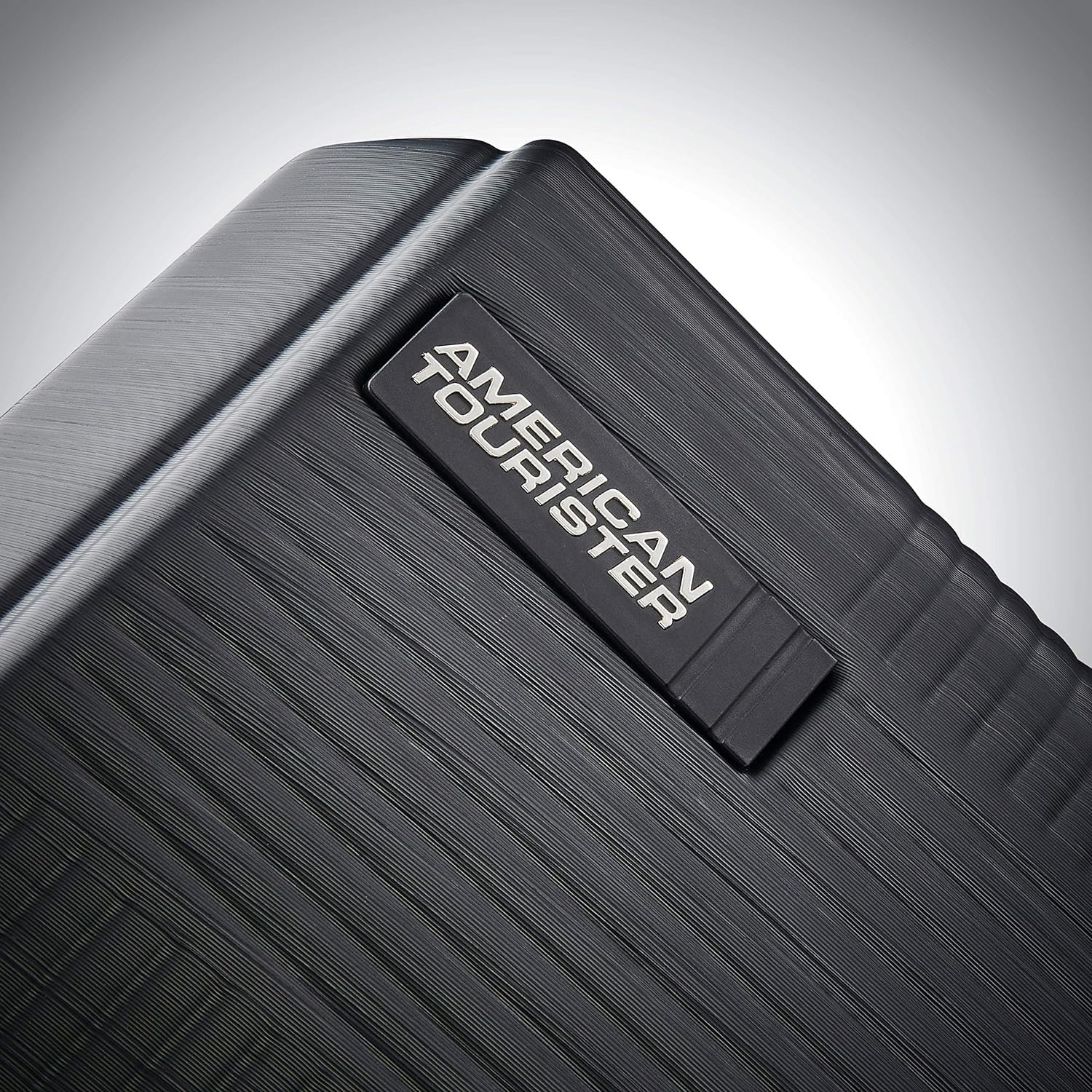 American Tourister Stratum XLT Suitcase image number 2