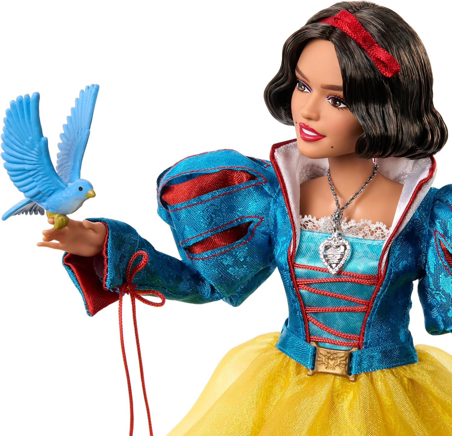 Mattel Disney Collector Snow White Collectible Fashion Doll in Signature Clothing Inspired by Disney Live Action Movie, Toys for Kids and Collectors image number 3