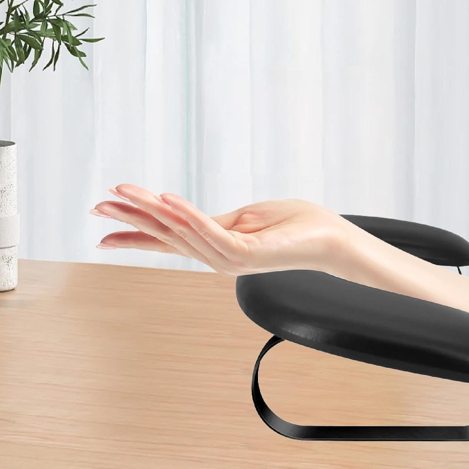 Perfk Nail Pillow Manicure Pillow, Space Saving Nail Hand Pillow, Black image number 3