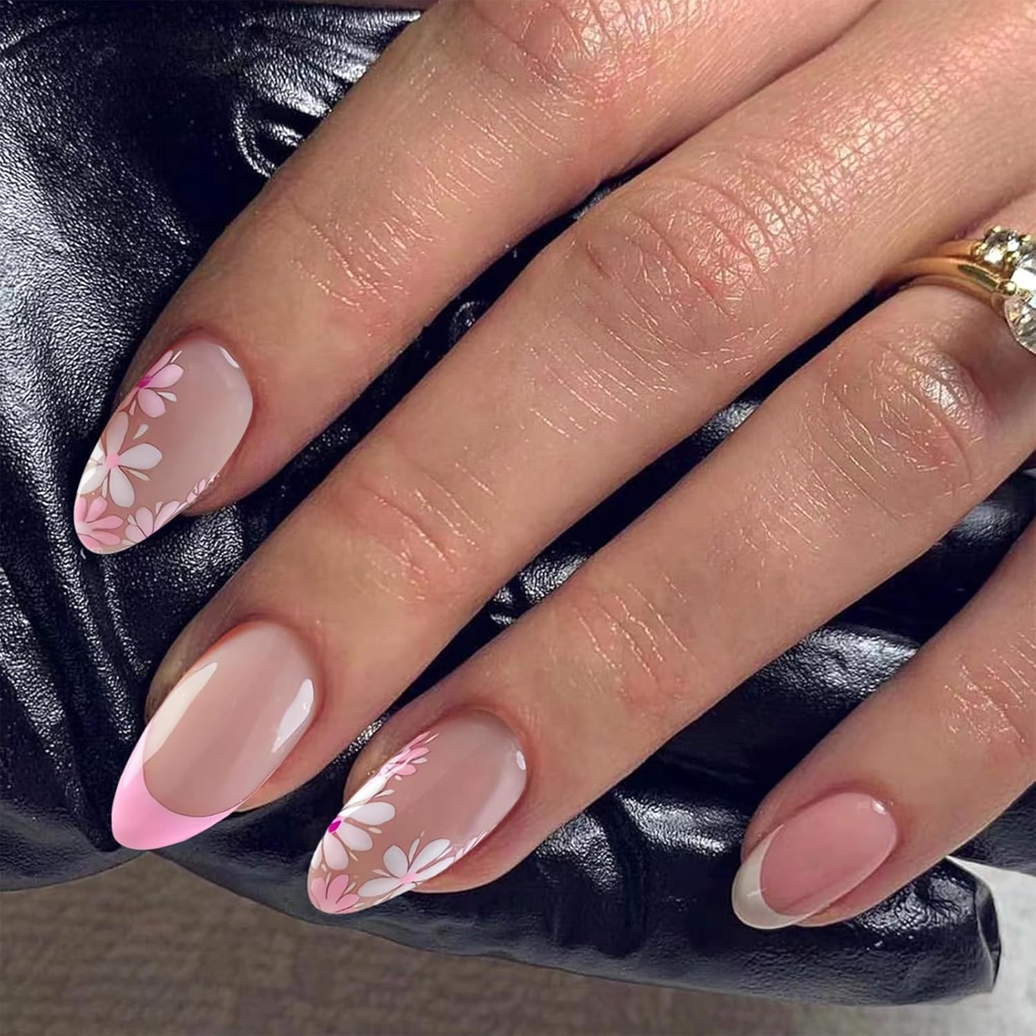 Charmburst Pack of 24 Medium Almond Shape Press on Nails, Flower Design Sticker Nails, French Style with Shine, False Nails, False Nails, Stick on Nails image number 5