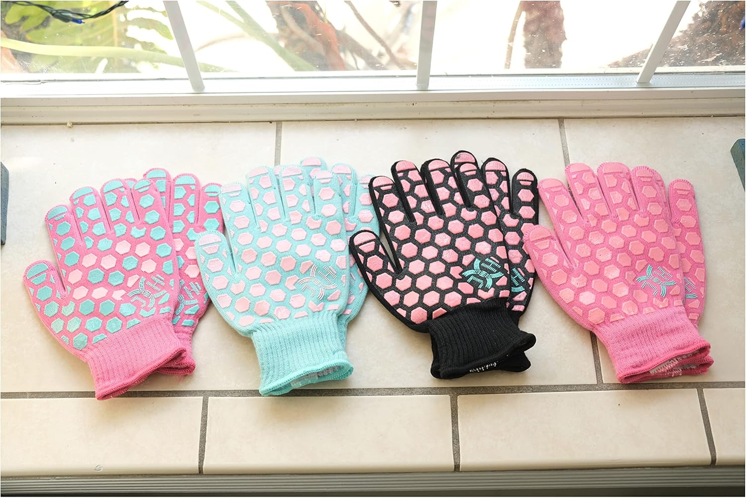 J H Heat Resistant Oven Mitts: EN407 Certified 932 &deg;F, 2 Layers Silicone Coating, BBQ & Oven Gloves for Cooking, Kitchen, Fireplace, Grilling (Women Fits All, Coral Shell with Turquoise/Pink Coating) image number 4