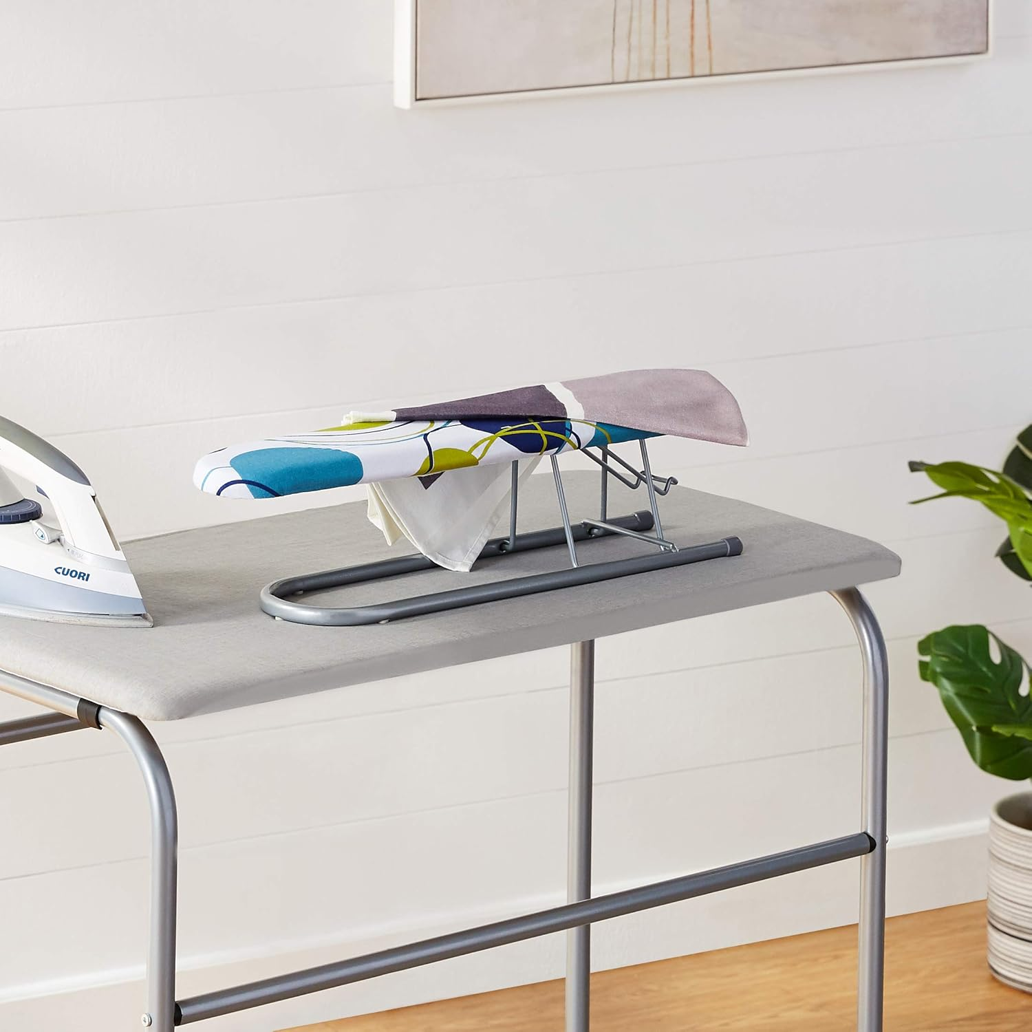 Amazon Basics Ironing Board for Shirt Sleeves (Grey) image number 5