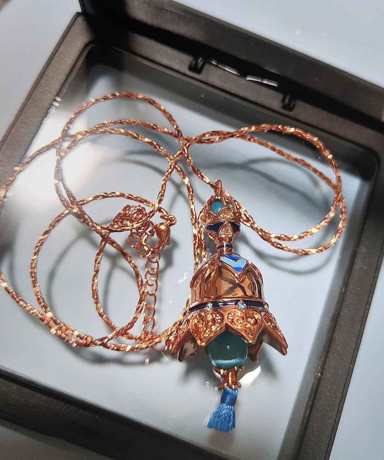 Ealipoi Scaramouche Necklace Anime Genshin Cosplay Pendant Wanderer Cosplay Accessories Alloy Bell Prop, Medium, Zinc, Agate image number 6