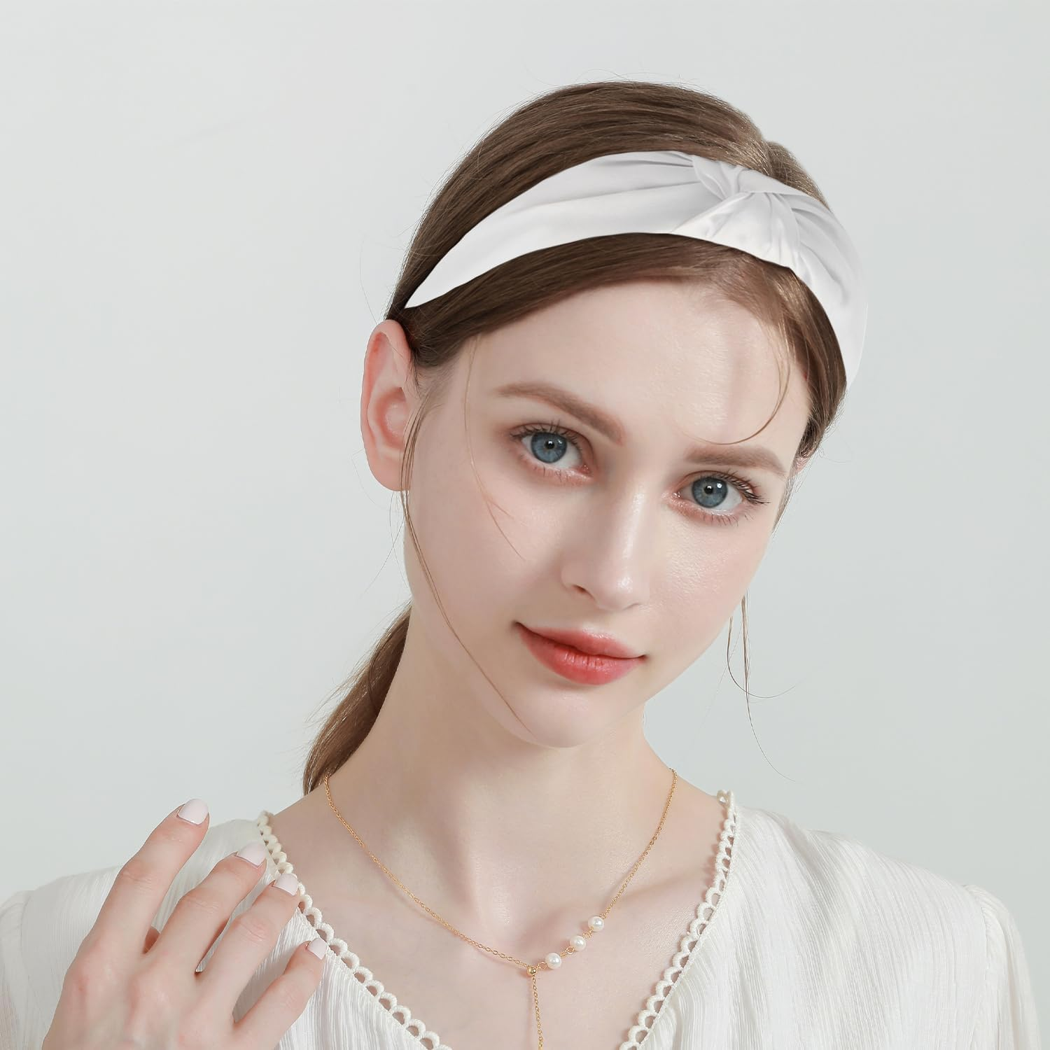 4-Piece Face Wash Hair Bands and 4-Piece Hair Rings Hair Fix Tools, Beauty and Skin Care Accessories, Suitable for Face Washing, Makeup and Spa Care image number 3