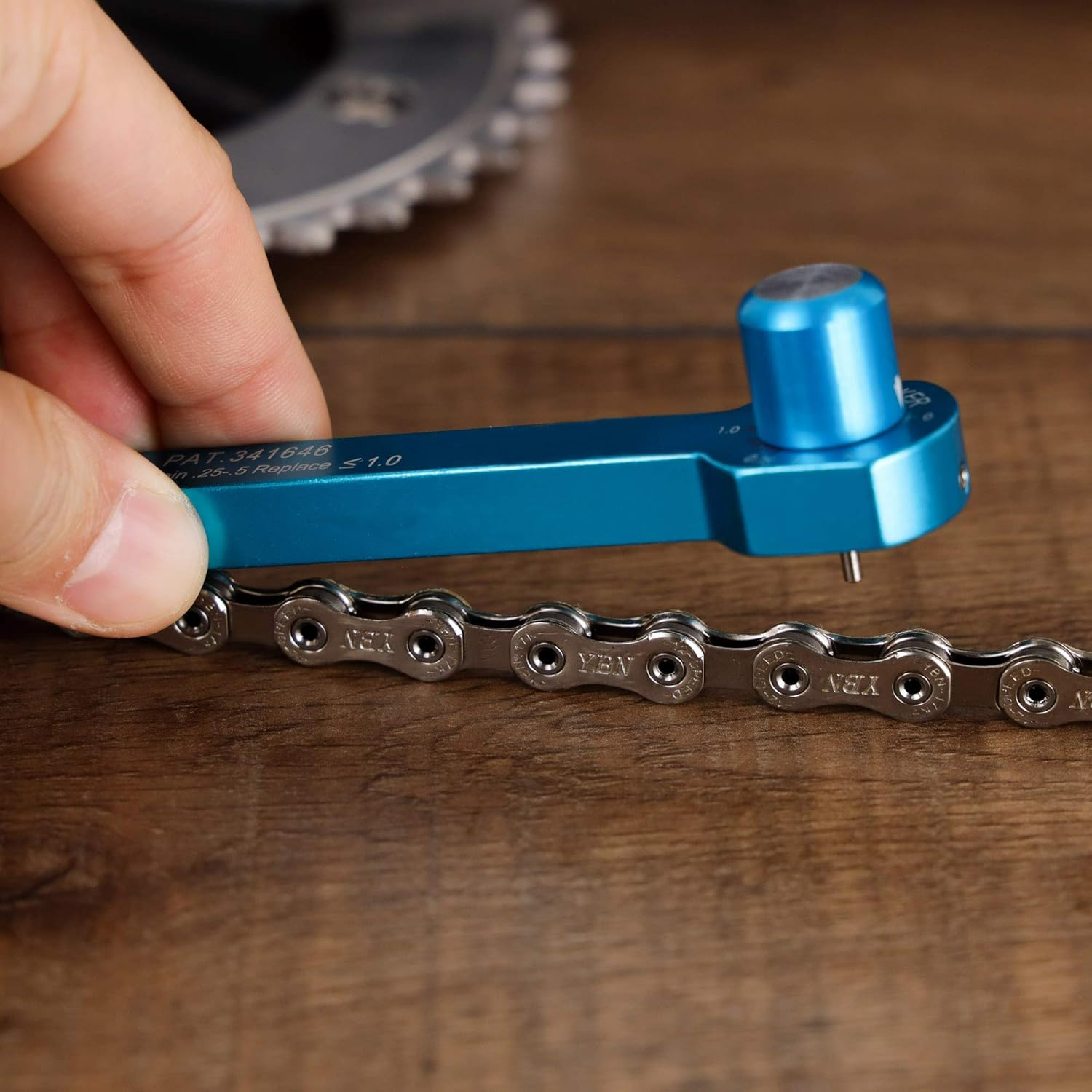 Bicycle Bike Chain Wear Indicator Tool Chain Checker - Compatible with Shimano Sram KMC and All Others 7 to 12 Speed Chains image number 3