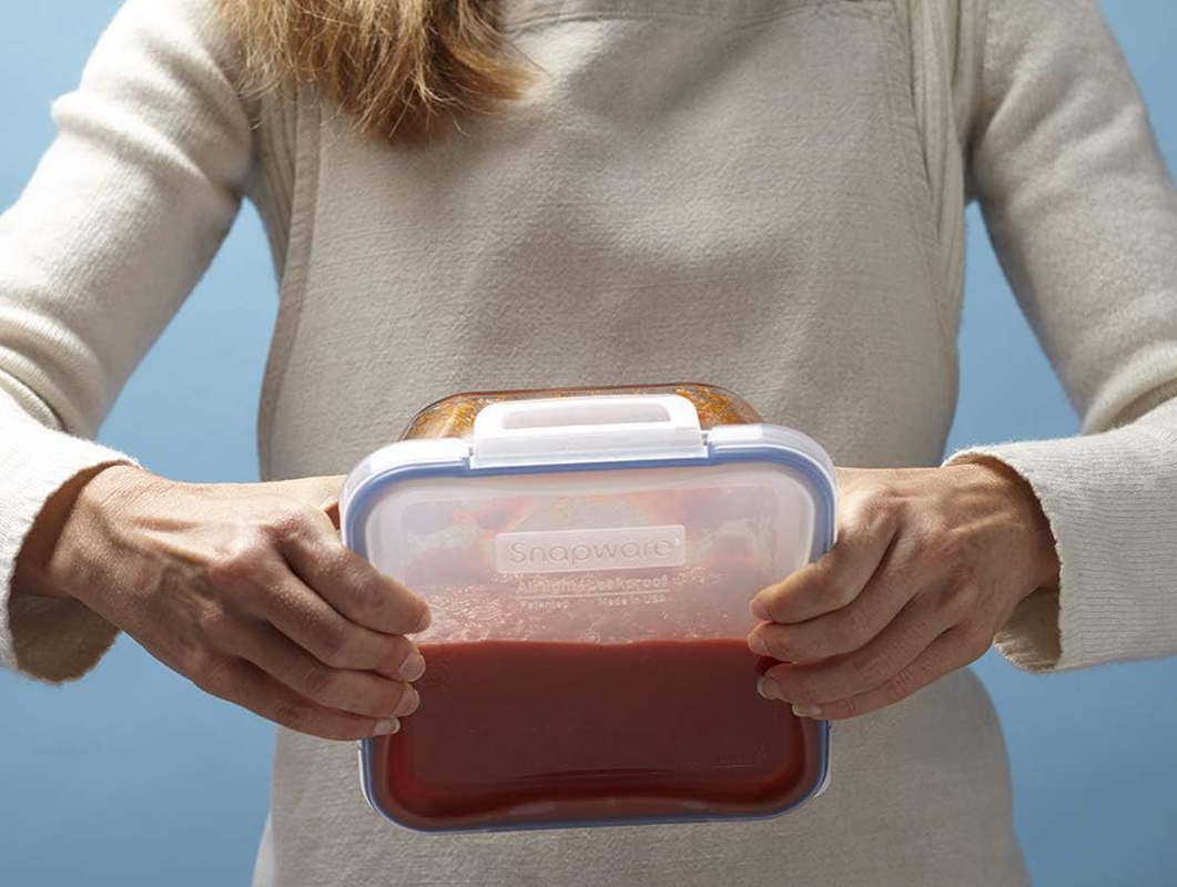 Snapware Total Solution 4-Piece Rectangle Food Storage Container Set &ndash; Durable Pyrex Glass with Tab Locking Lids for Secure Storage &ndash; Clear, 470Ml & 1.5 Litre Capacity image number 5