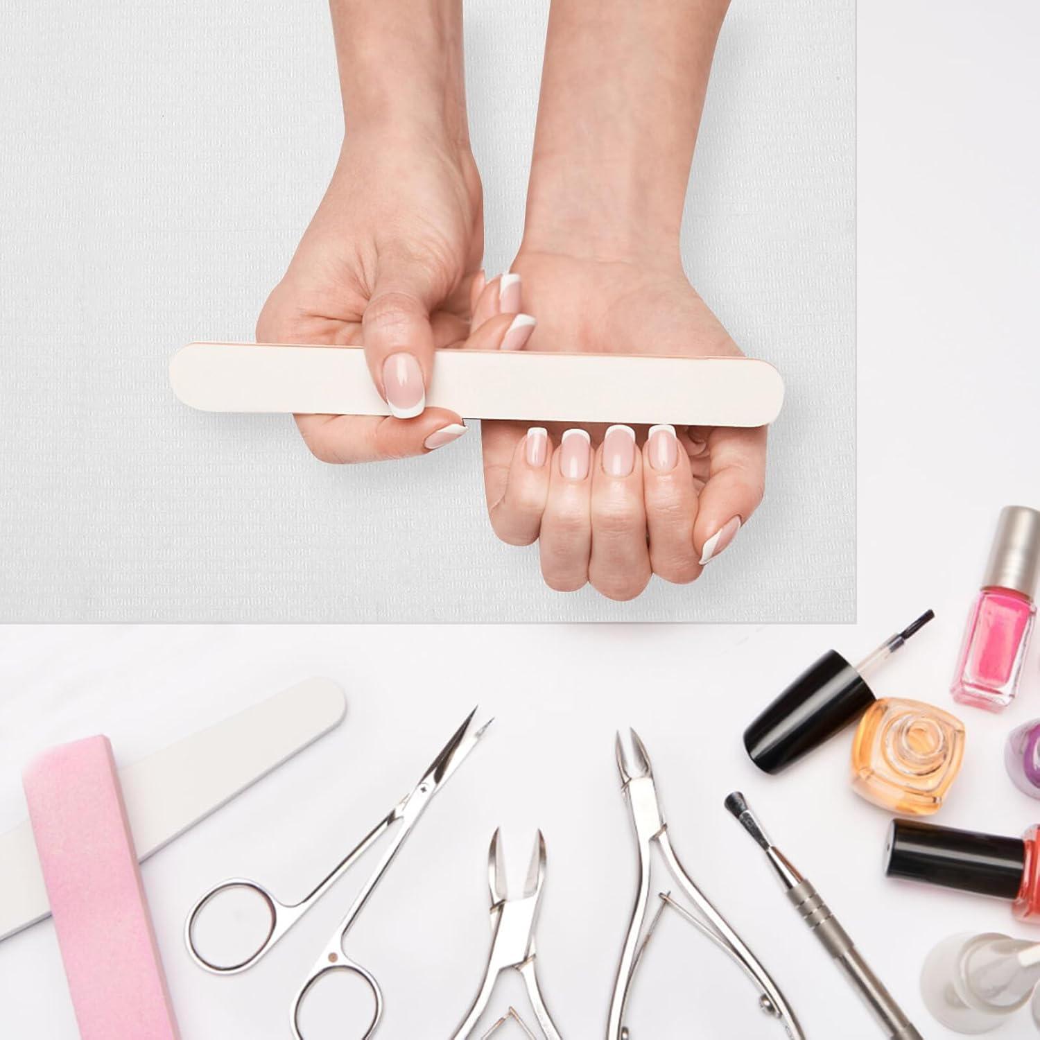 ULTECHNOVO 125Pcs Disposable Tattoo Cleaning Pads White Multi-Purpose Absorbent Table Covers Dental Bibs for Nail Art Makeup and Beauty Treatments image number 3