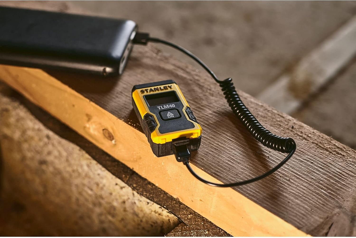 Stanley Pocket Laser Distance Measure 12M (TLM40) STHT77666-0, Black+Yellow