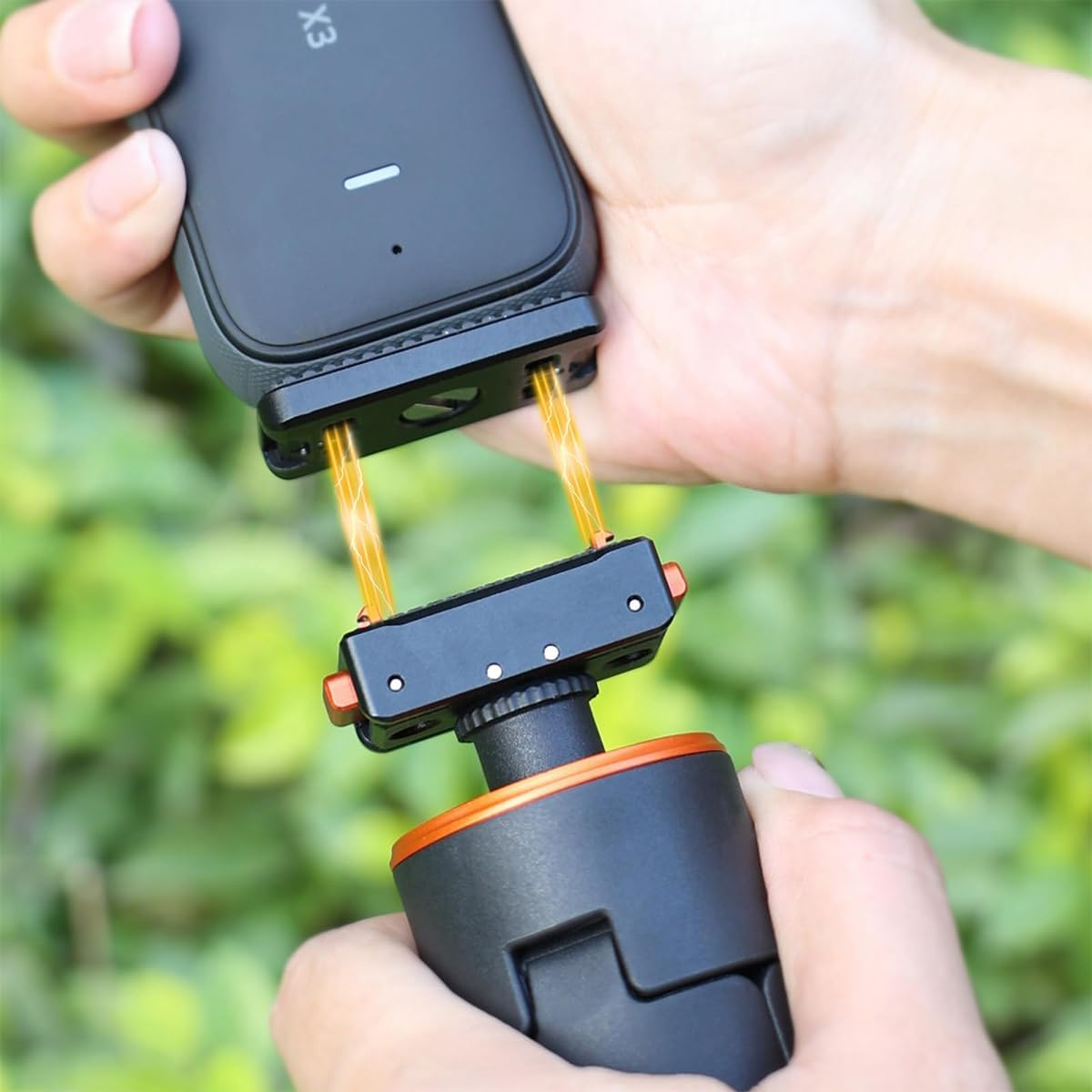 VOANZO Magnetic Quick Release Mount Adapter Base for Ace/Pro Action Camera Tripod Adapter Mount Camera Quick Release Plate with 1/4 Inch Screw Connection image number 4