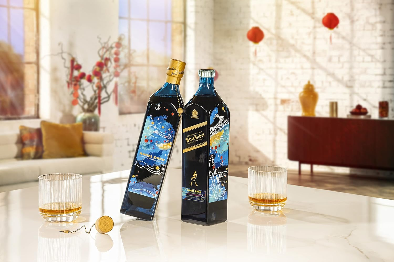 Johnnie Walker Blue Label Lunar New Year Limited Edition Year of the Rabbit Blended Scotch Whisky 750 Ml image number 2