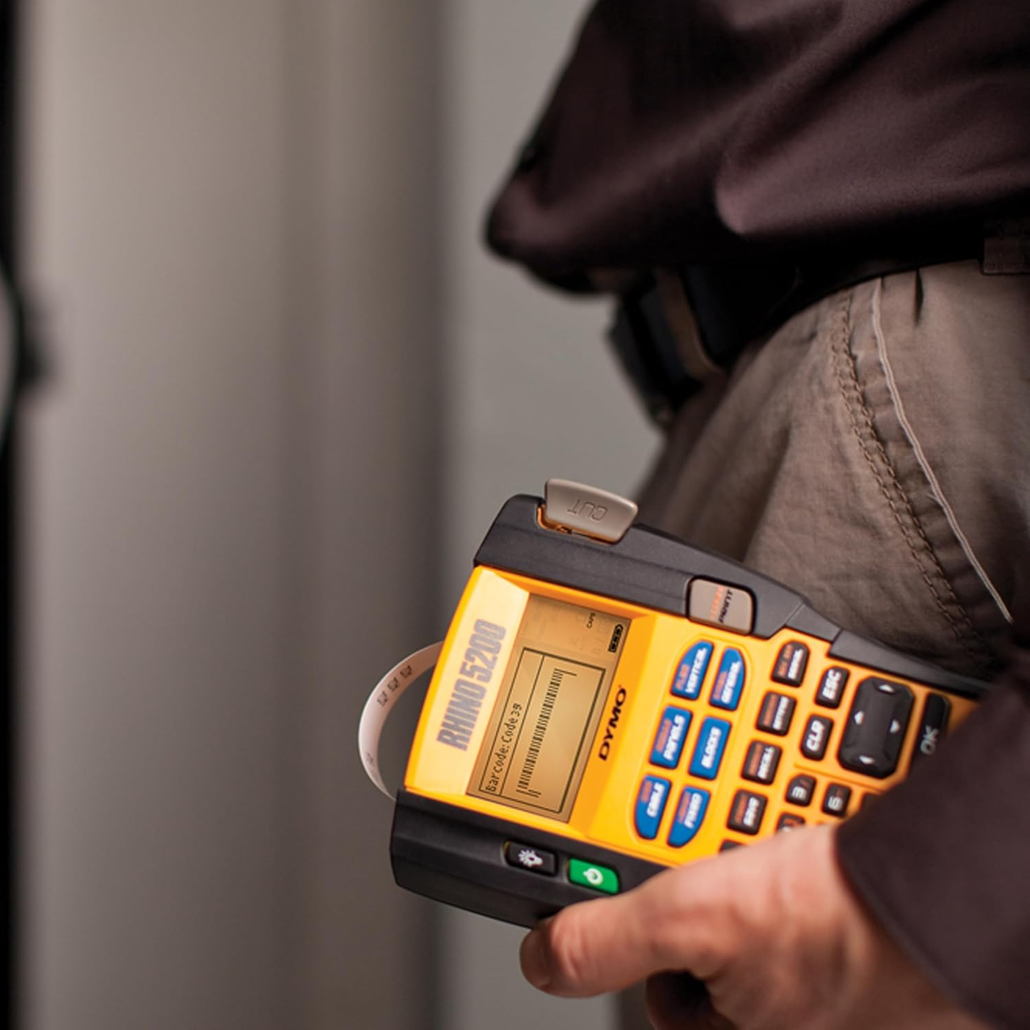 DYMO Rhinopro Industrial Flexible Nylon Labels, 19 Mm X 3.5 M Roll, Black Print on White, Self-Adhesive, 18489 image number 4