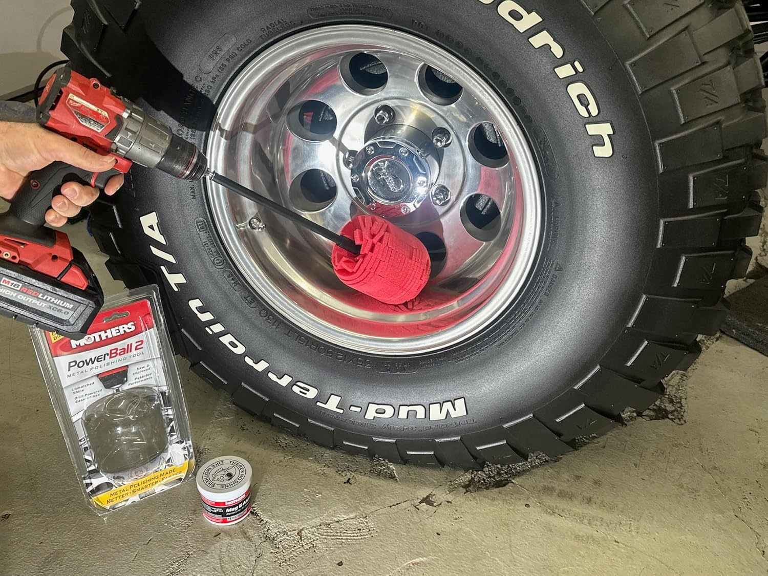 Mothers Powerball 2 Metal Polishing Tool image number 1