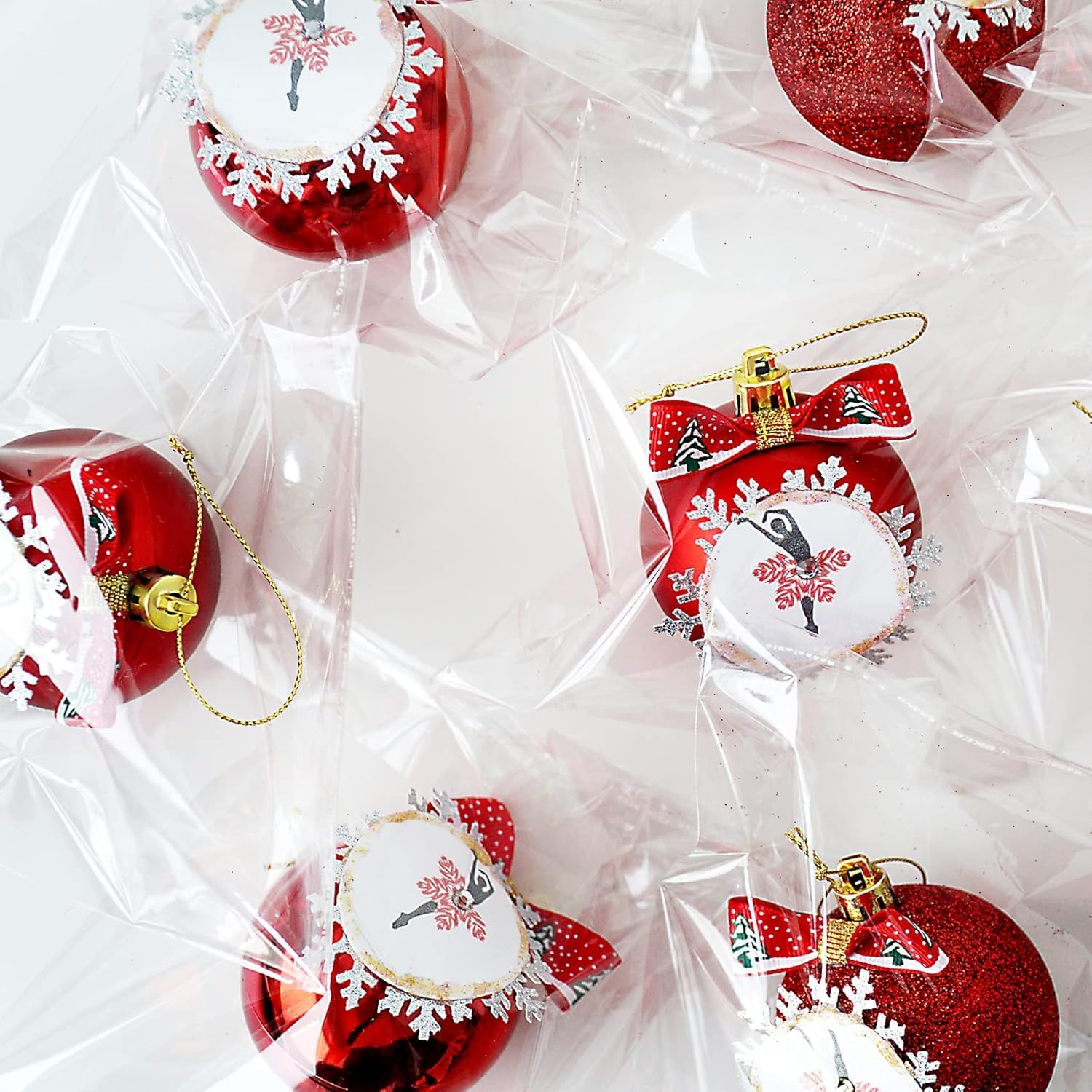 200 Pcs Clear Self Sealing Cellophane Bags,10X10 Centimetres Cookie Bags Resealable Cellophane Bag for Packaging Cookies, Candy and Products (Clear, 10X10Cm)