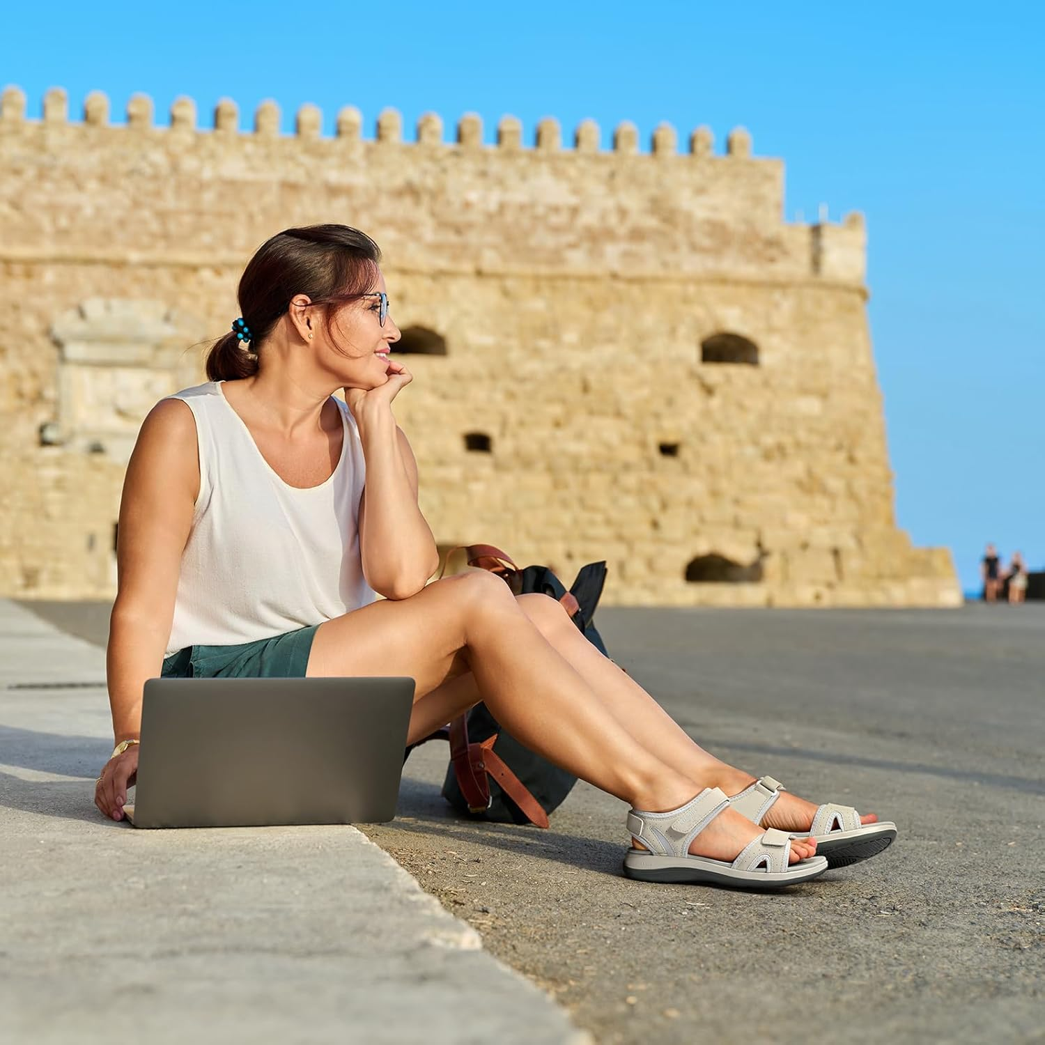 Fitville Women'S Wide Sandals, Flat Outdoor Sandals with Adjustable Ankle Strap for Plantar Fasciitis & Swollen Feet | Arch Support & Slip Resistance & Comfortable image number 4