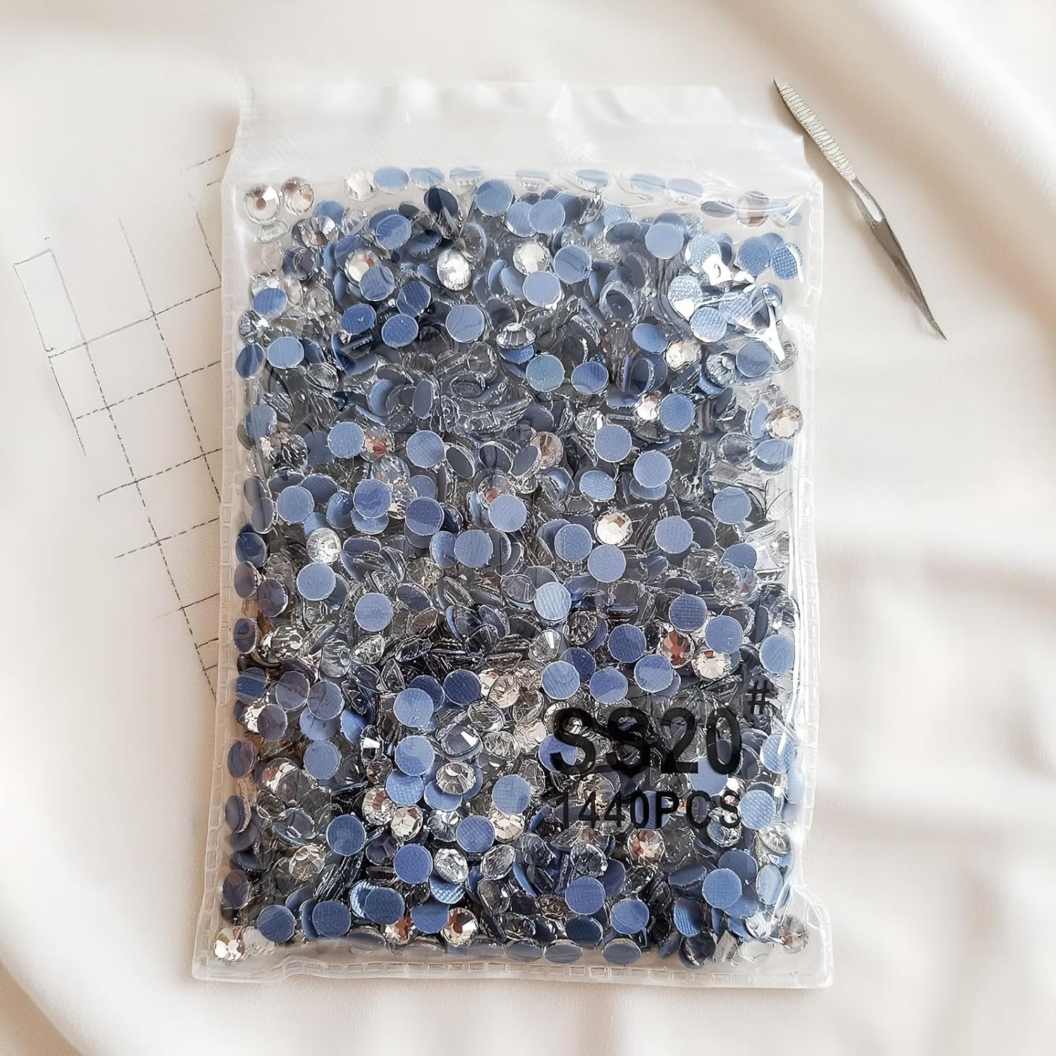 1440 Pieces Hotfix Rhinestones Ss20/5Mm Clear Flatback Crystal Rhinestones for Craft Decorations, Clothing, Shoes, Compatible with Household Iron - Unron image number 2