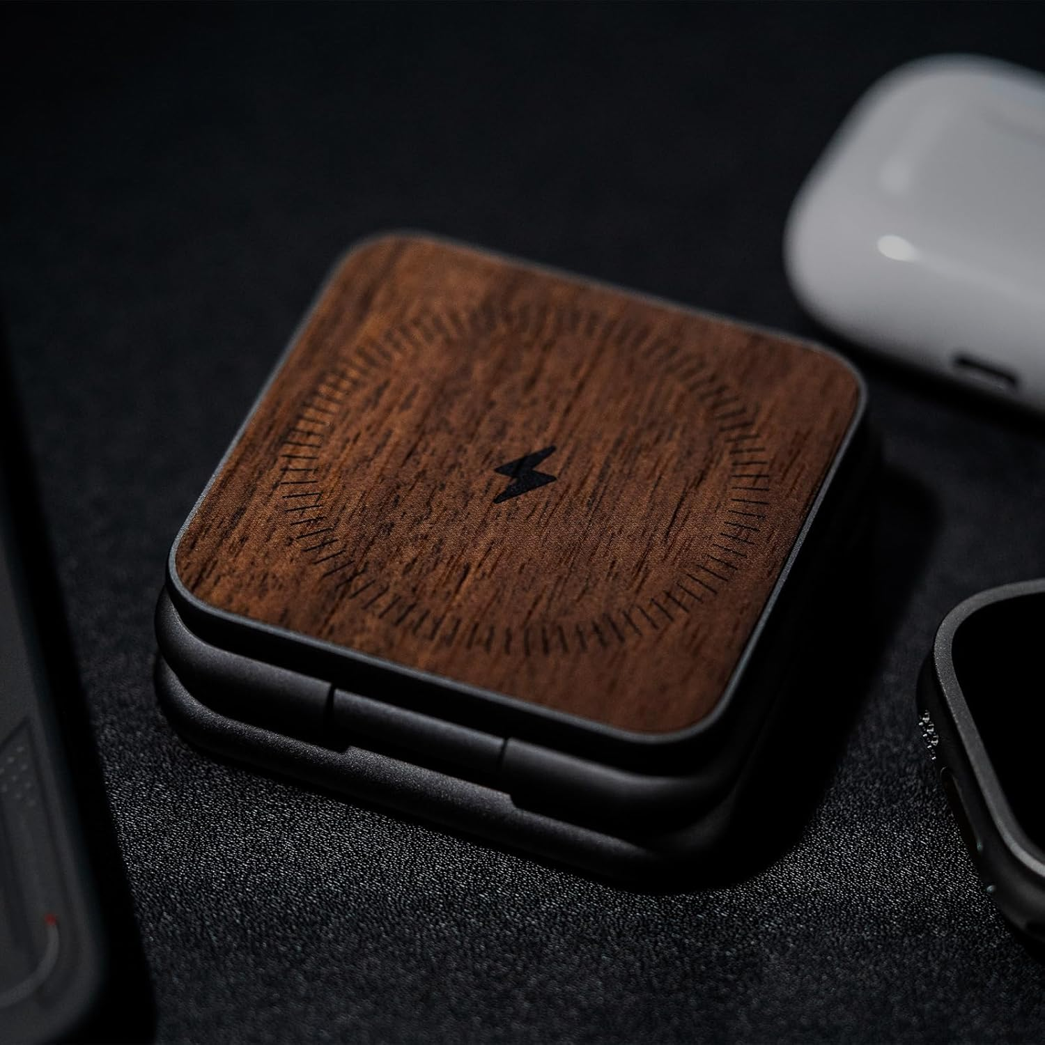 KU XIU X40 Magnetic Wireless Charger, 3 in 1 Wireless Charging Station for Apple Devices, Foldable Portable Fast Charging Stand for Iphone 17/16/15/14/13/12 Pro Max & Apple Watch, Airpods - Wood Grain image number 1