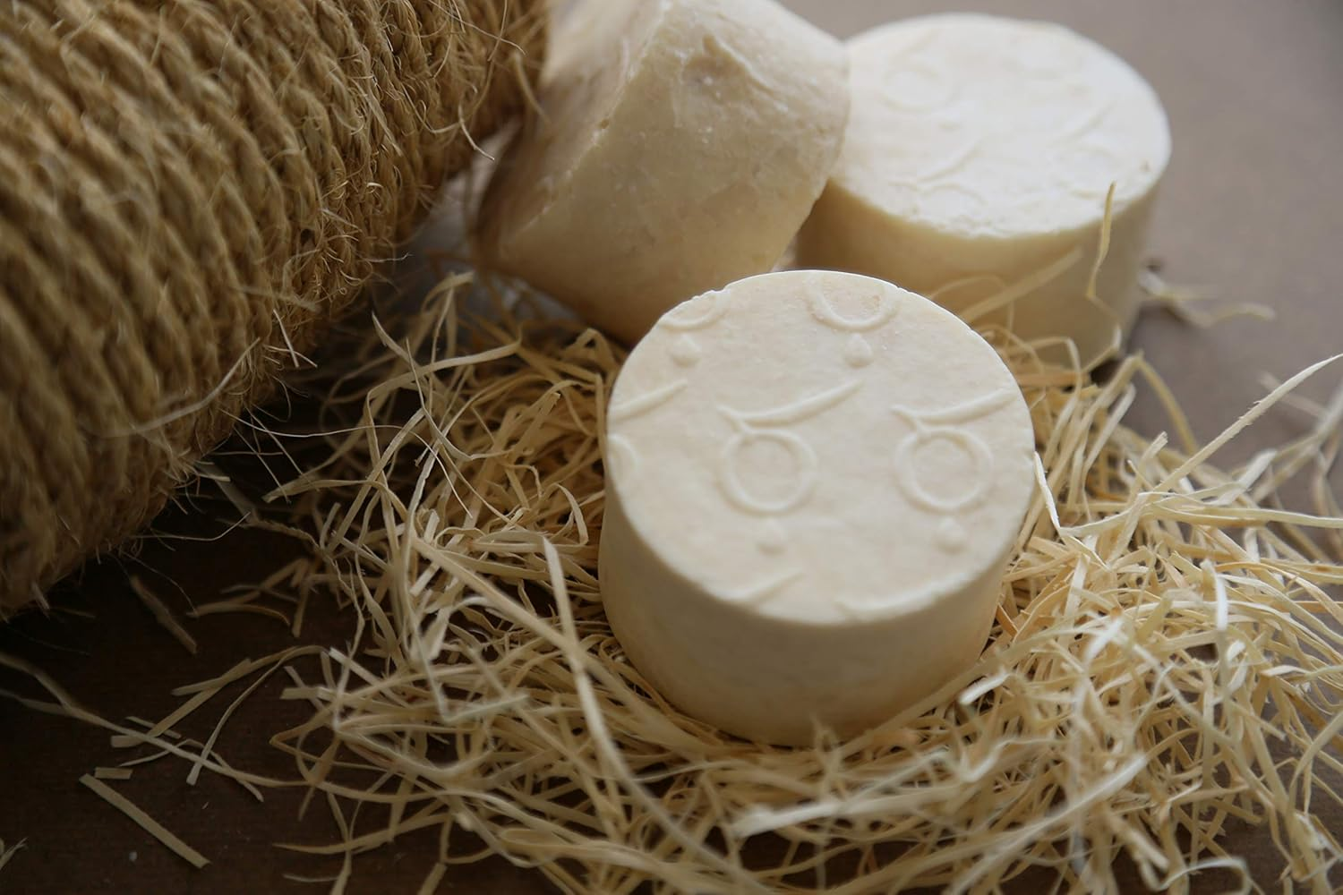 Olive Oil Skin Care Company Hand Crafted Unscented Pure Olive Oil Soap 100 G image number 1