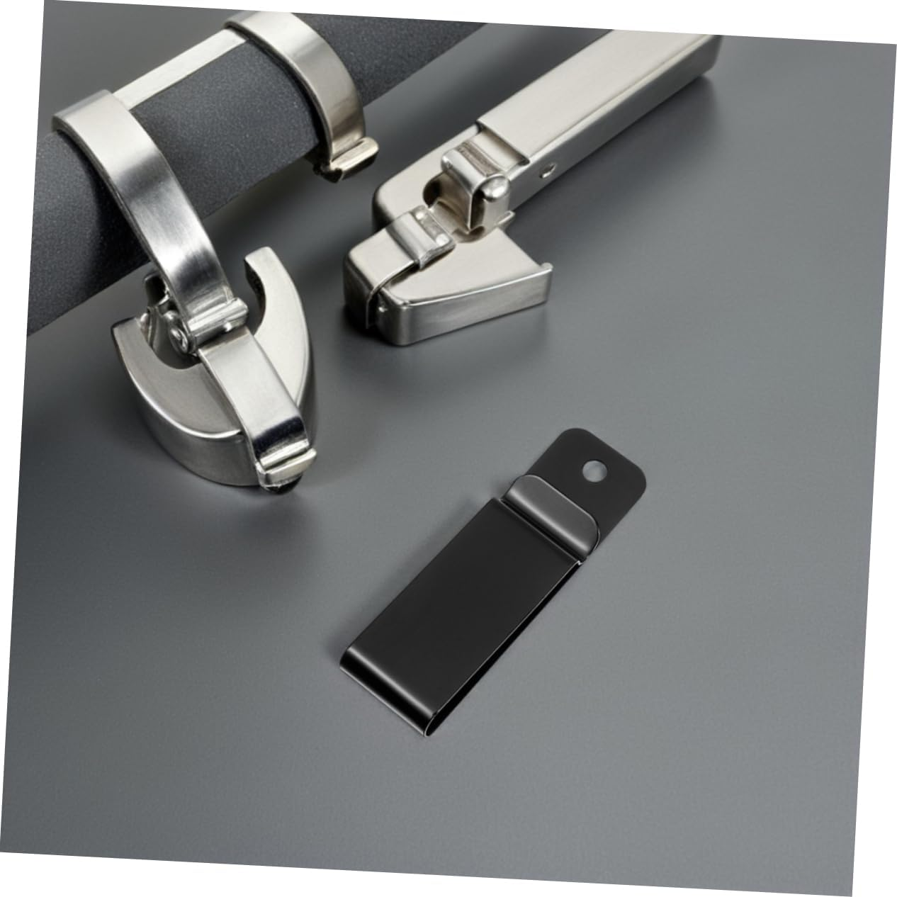 BESPORTBLE Reusable Belt Clip Metal Spring Clip for Keys Phone Wallet Stylish Sling Strap Outdoor Gear Holder Men Daily Use 12Pcs image number 5