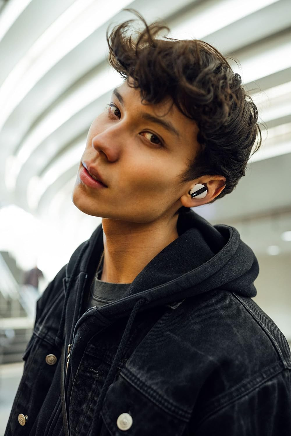 Beyerdynamic Free BYRD Grey True Wireless Bluetooth In-Ear Headphones, Active Noise Cancelling, Long Battery Life, Microphone, IPX4, Sound Personalization and Alexa Built-In (Grey) - Gray image number 2