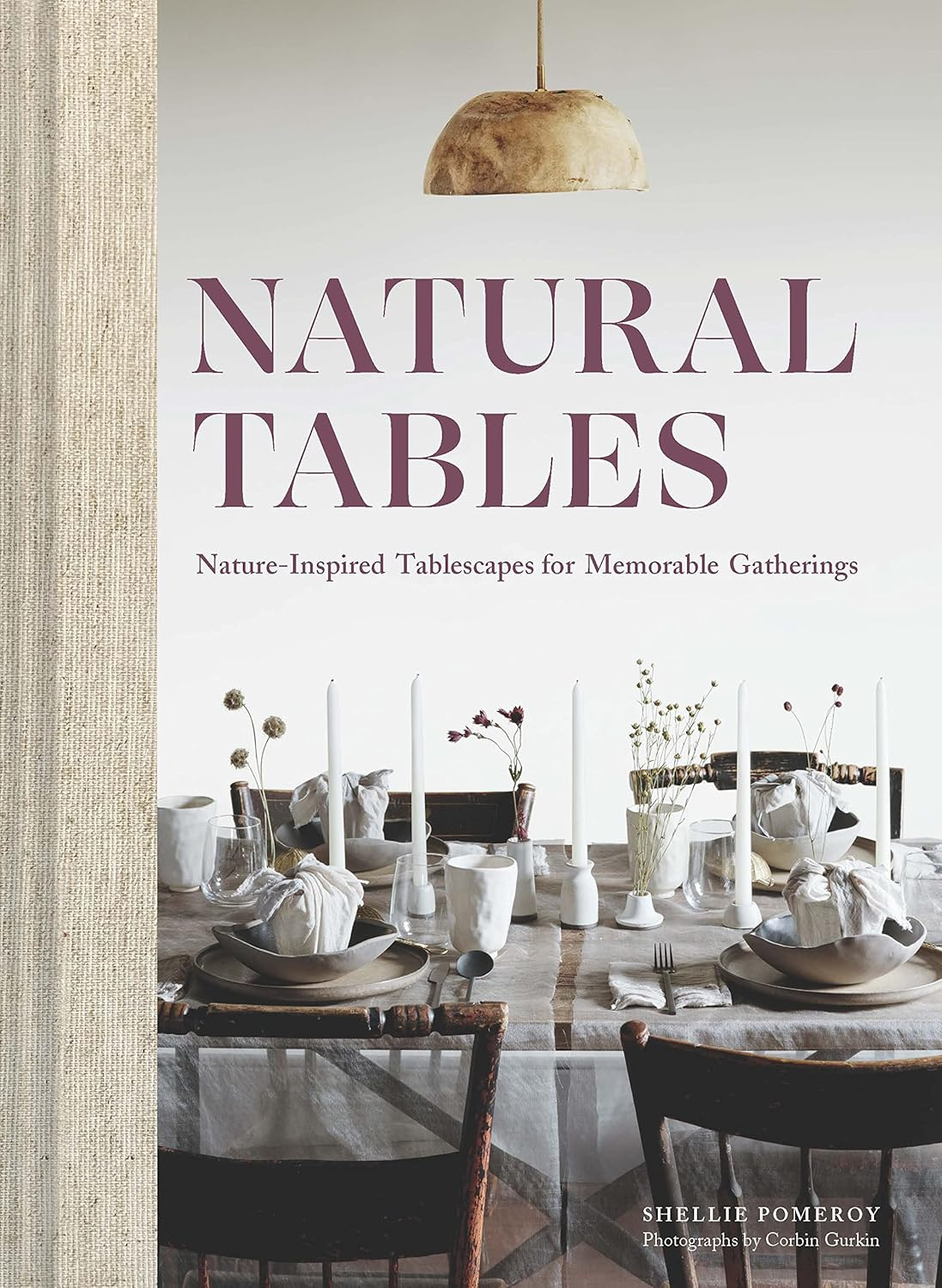 Natural Tables: Nature-Inspired Tablescapes for Memorable Gatherings image number 3