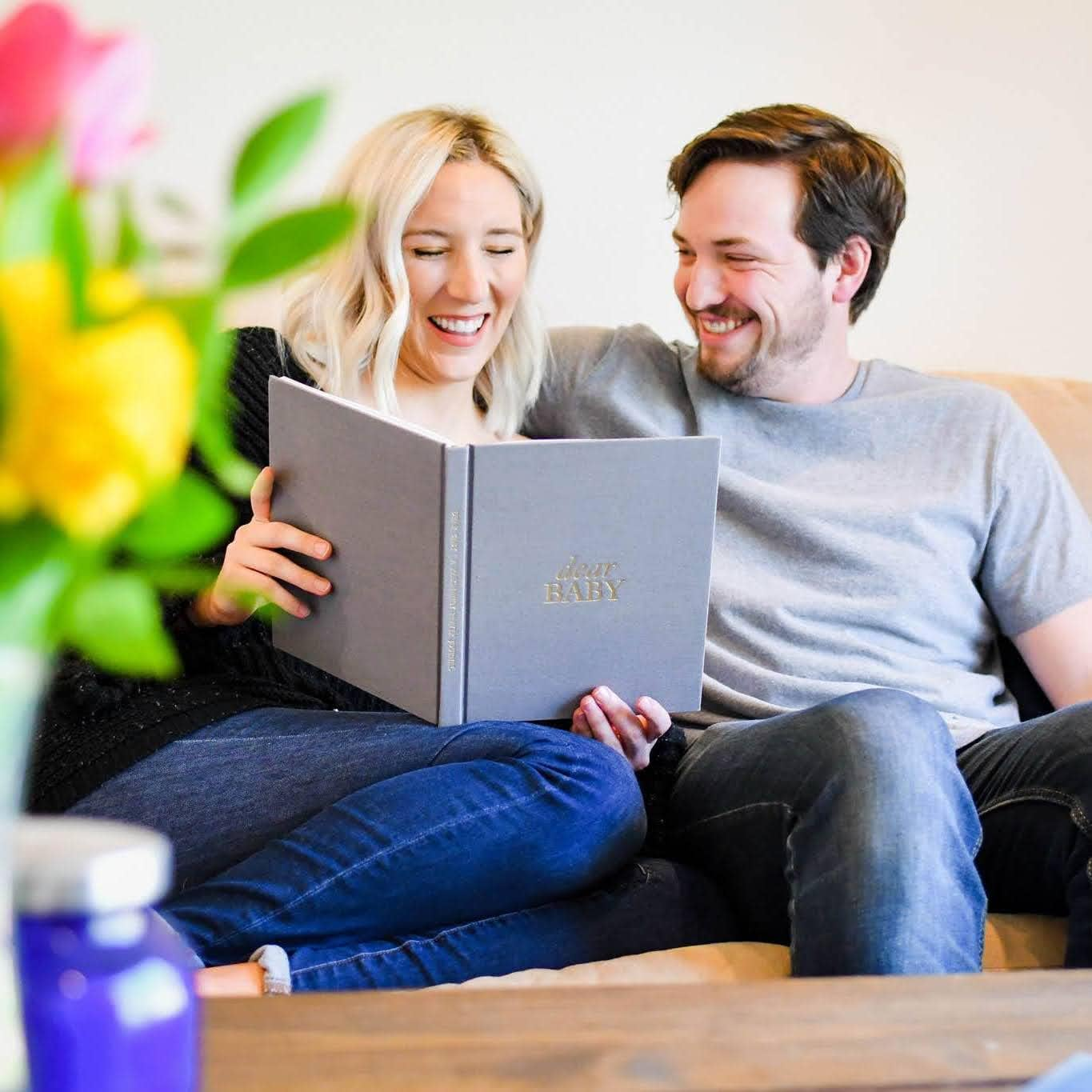 Dear Baby: a Pregnancy Prayer Journal and Memory Book for Expecting Moms image number 1