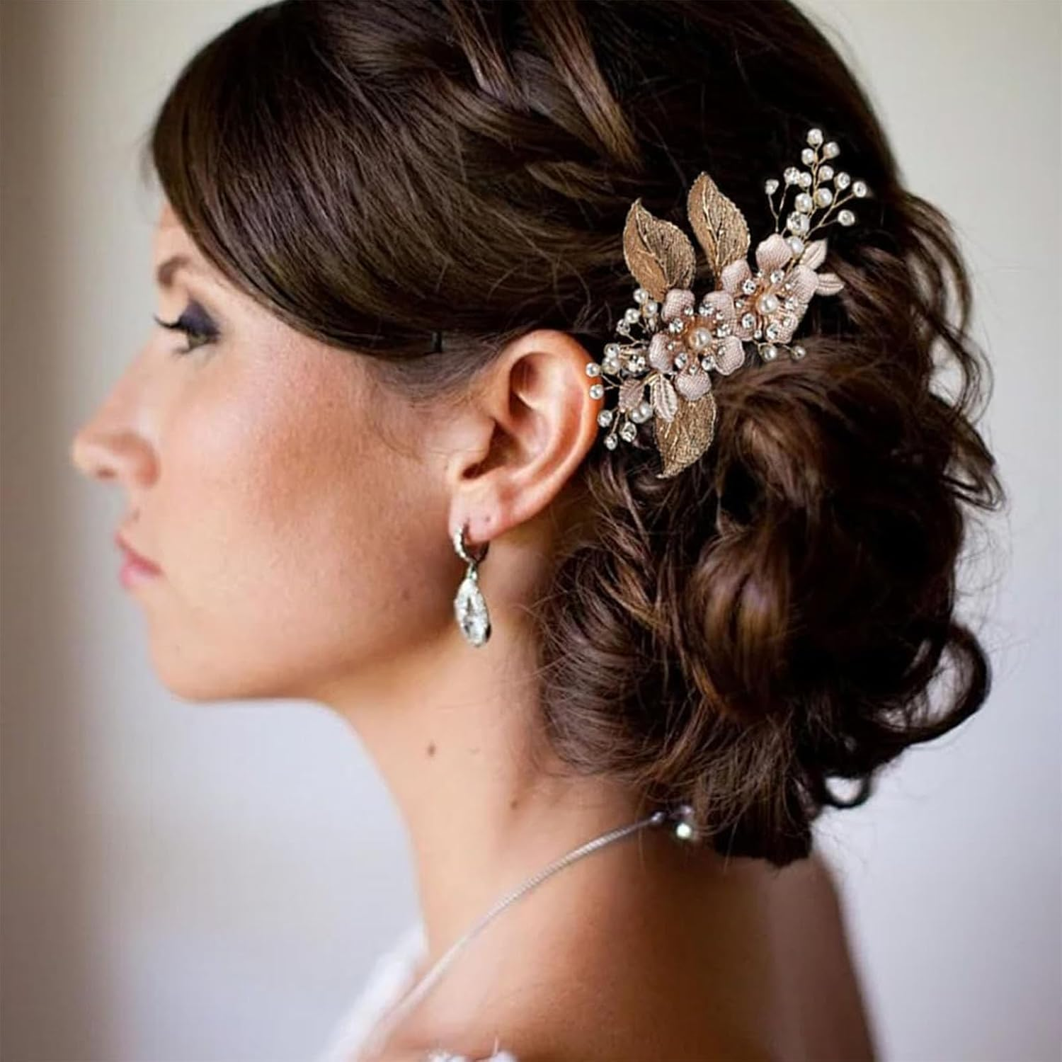 Dinghaole Gold Wedding Hair Clip, Crystal Pearl Hair Pins Accessories, for Women Girls Brides Bridesmaid Hair Pieces Comb Proposal Prom Birthday Party Accessories Decorative image number 3