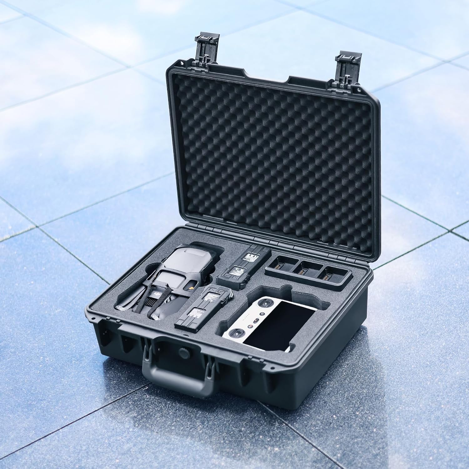 Lykus Titan M340 Waterproof Hard Case for DJI Mavic 3 Pro/Classic and RC Pro/Dji RC, Support RC Lanyard [CASE ONLY] image number 2