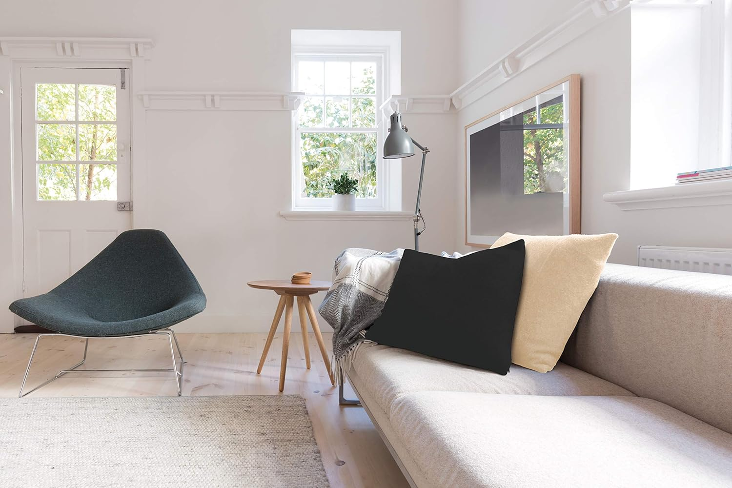 DYLON Dyes Hand Dye 50G - 12 Velvet Black image number 1