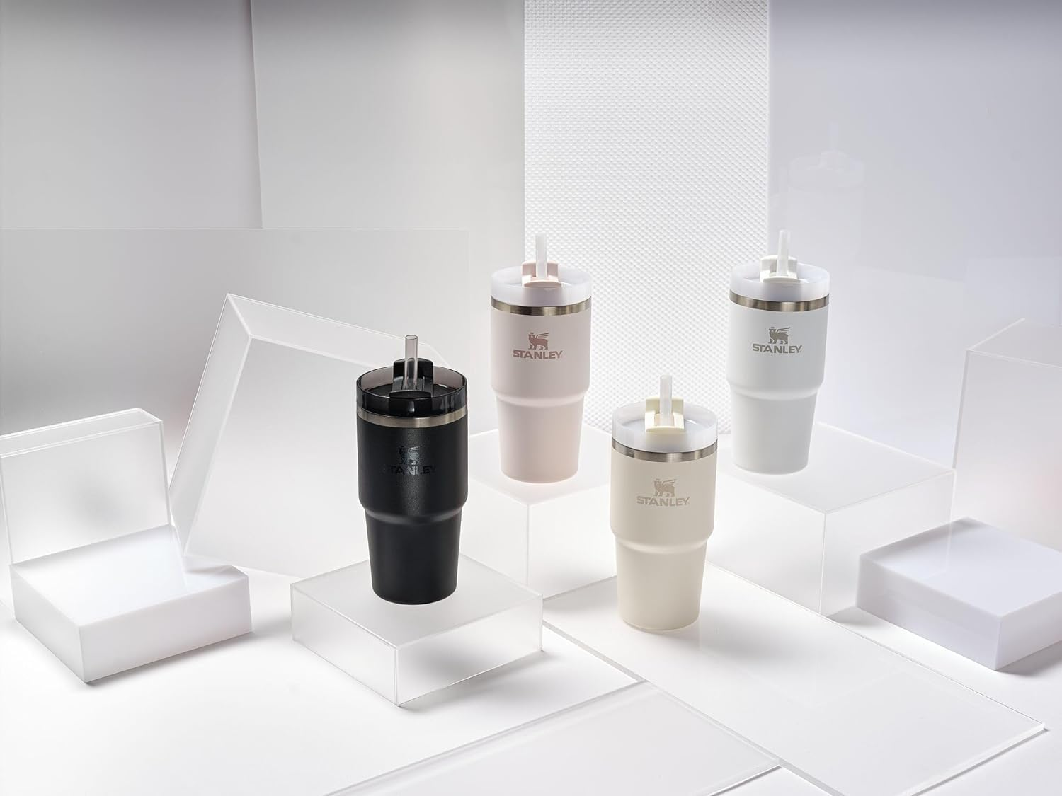 Stanley Quencher H2.O Flowstate&trade; Tumbler 20Oz Black 2.0 image number 5