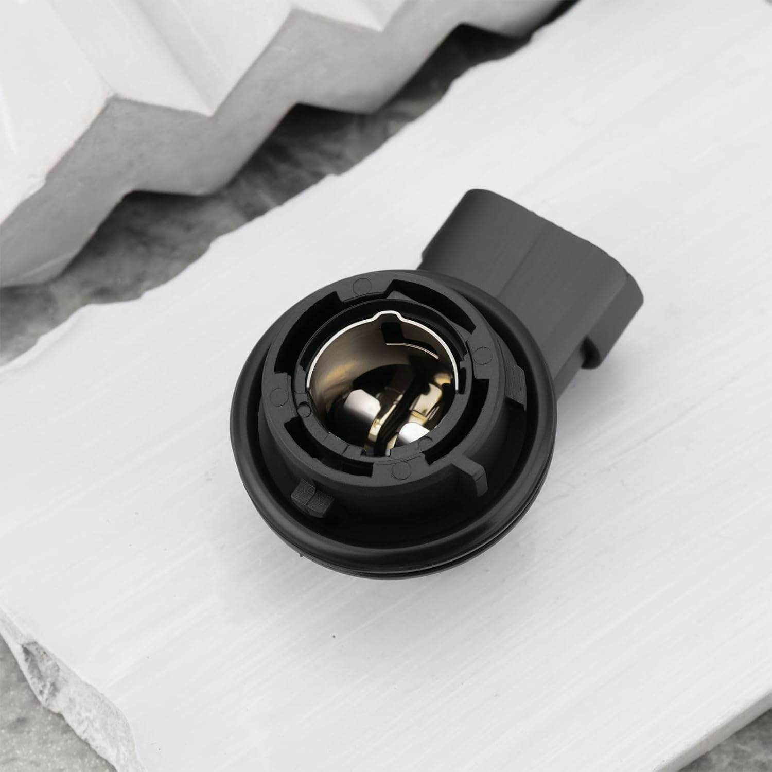 Emagtech Daylight Running Light Bulb Holder 68285062AA 77367320 Compatible with Jeep Renegade 15-18 Compatible with Fiat 500X 2015-2018 image number 2