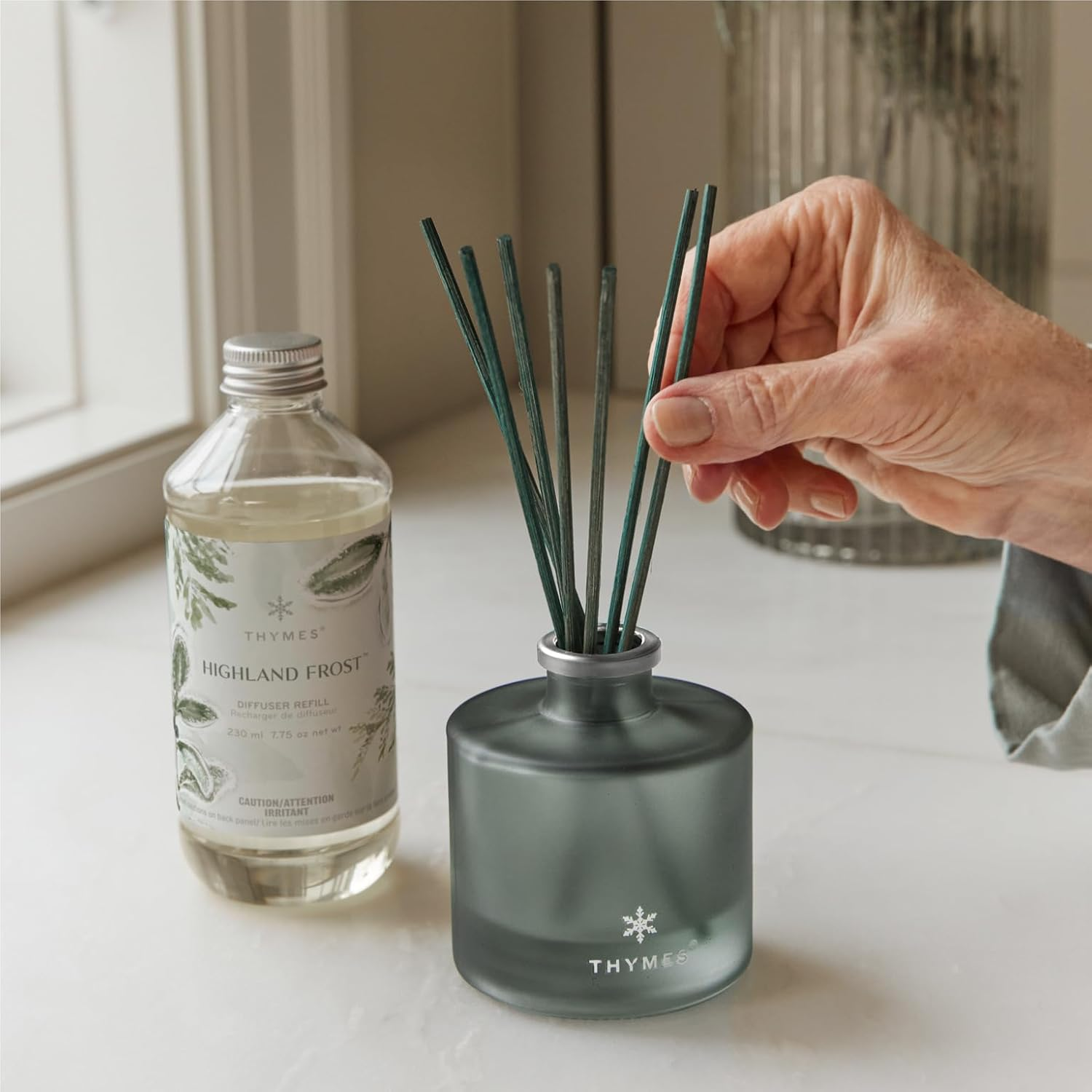 Thymes Petite Highland Frost Diffuser - Home Fragrance Diffuser Set Includes Reed Diffuser Sticks, Fragrance Oil, and Glass Bottle Oil Diffuser (4 Fl Oz)