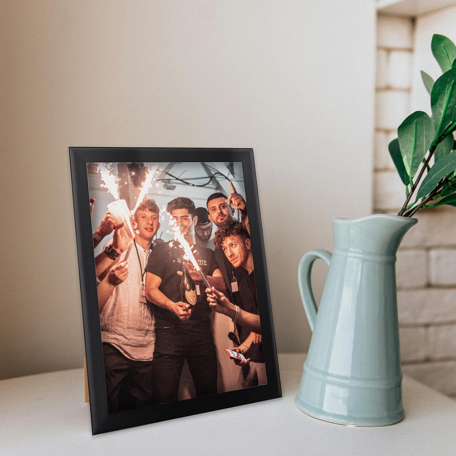 Picture Frame A4, 21X29.7Cm Black Picture Frame, Home Decoration Photo Display Frame Versatile Landscape Portrait Orientation, Wall Mountable Desk Stand