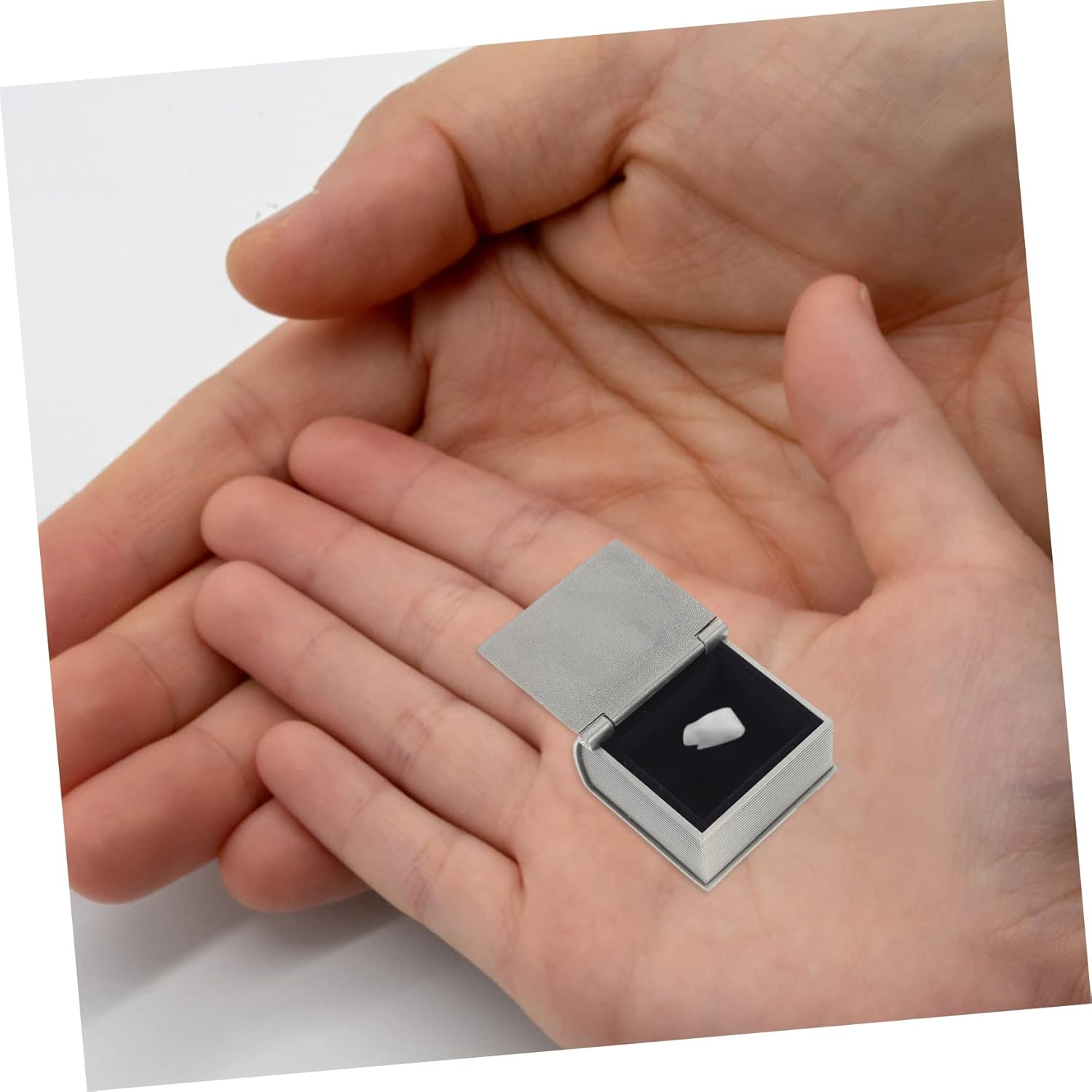 2Pcs Metal Tooth Boxes for Boys and Girls Keepsake First Tooth Storage Box Cases for Born Memory image number 6