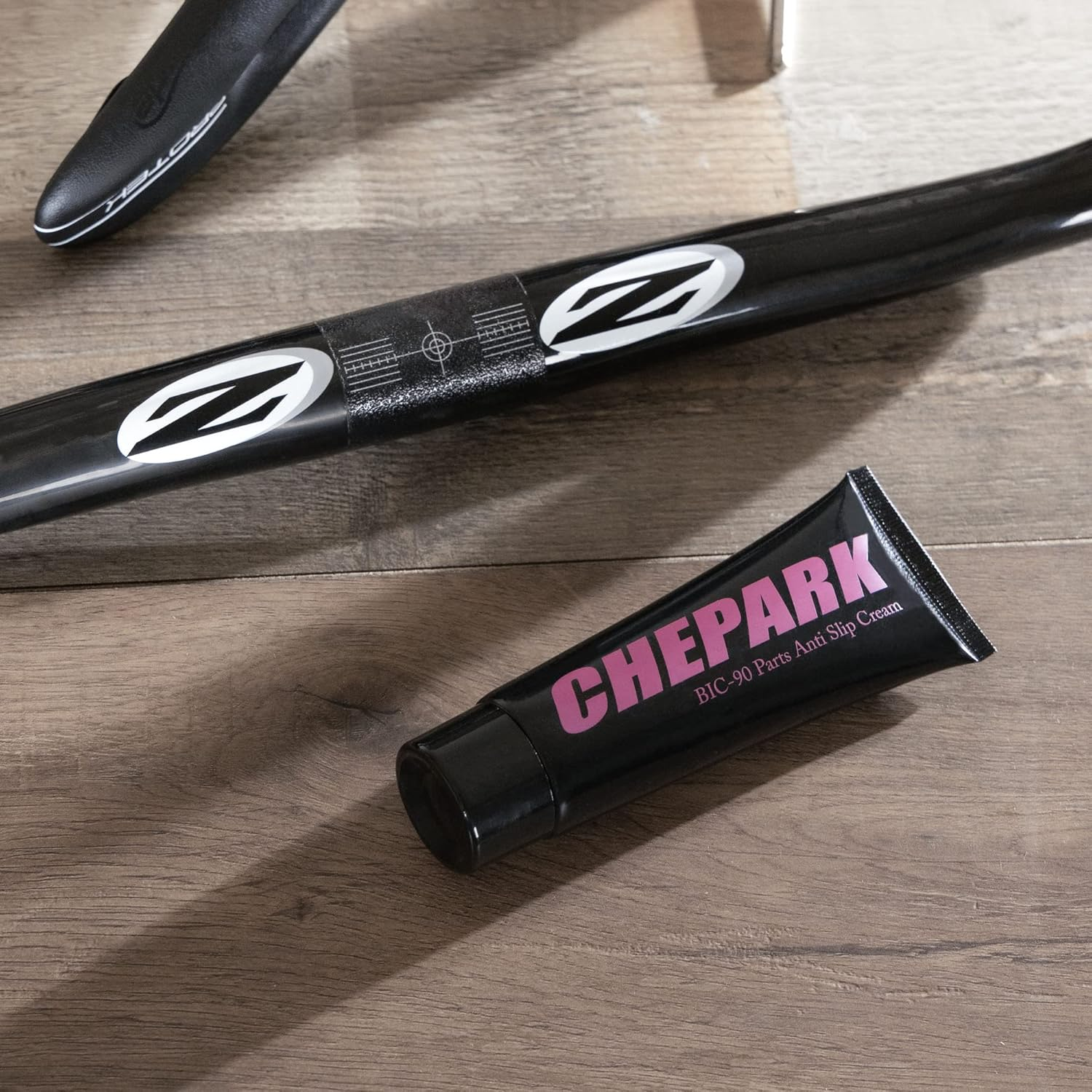 Cyclingdeal Bike Bicycle Anti-Slip Cream for Seatpost Handlebar Parts Assembly Installation - 80Ml image number 1