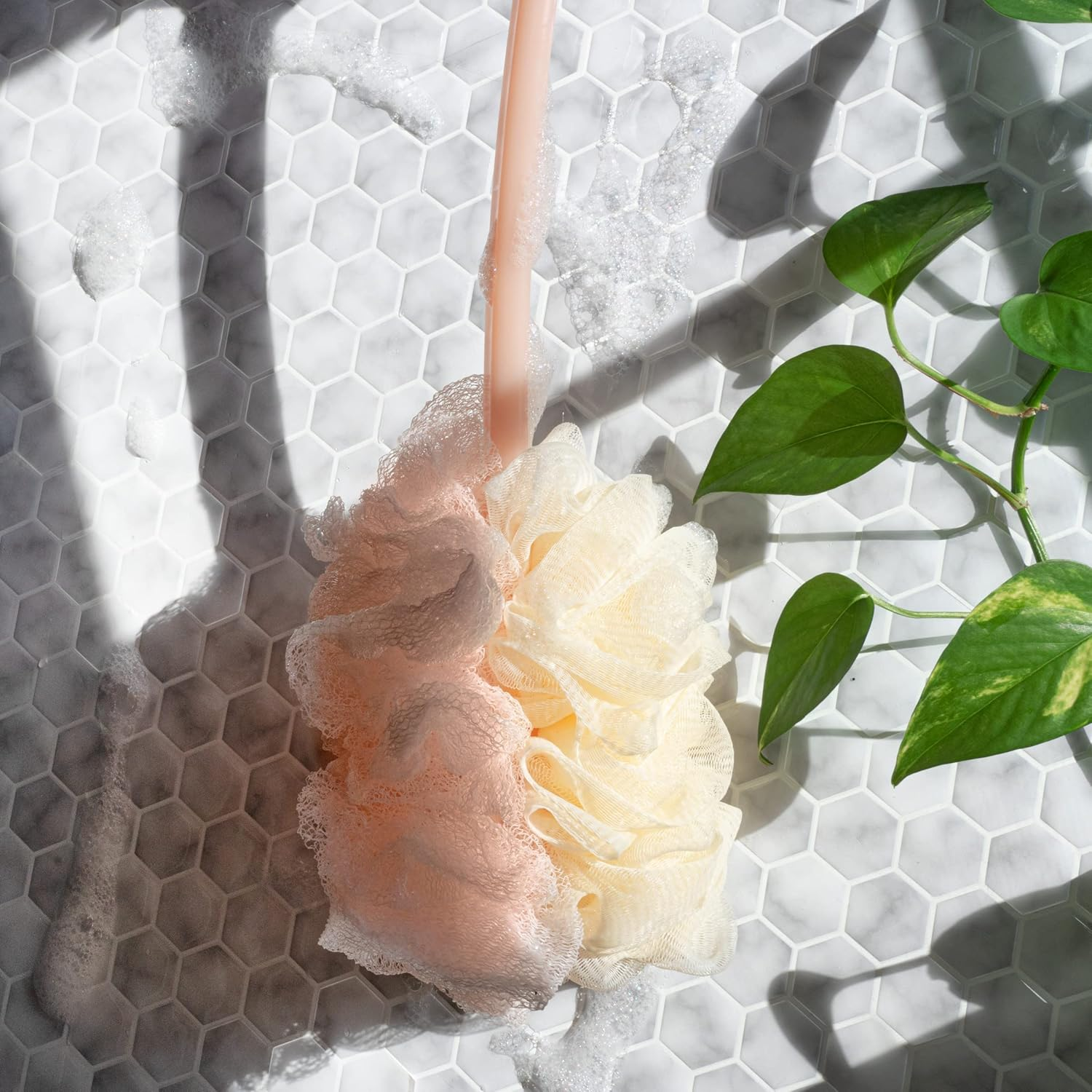 Ecotools 2-In-1 Bath Brush, Shower Loofah with Ergonomic Handle, Cleans Hard-To-Reach Areas, Cleansing & Exfoliating, Recycled Netting, Perfect for Men & Women, Vegan & Cruelty-Free, 1 Count image number 3