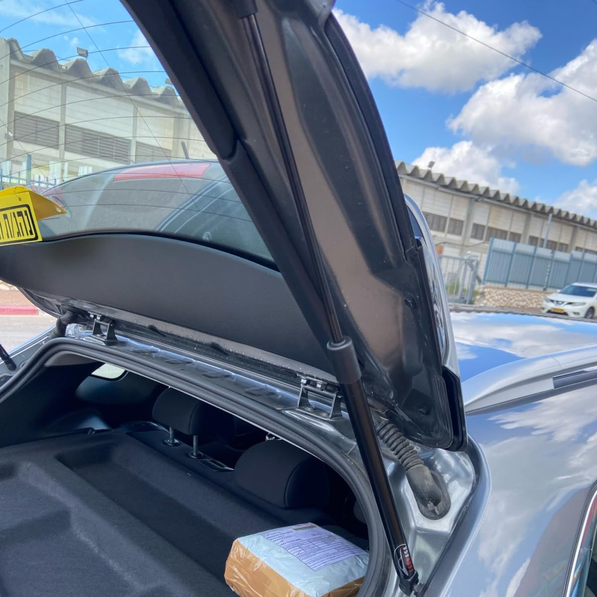 AONNOUS Rear Tailgate Boot Gas Struts Compatible with Nissan Qashqai 2013 2014 2015 2016 2017 2018 2019 2020 2021 2022 2023 J11 ;Boot Trunk Lift Support Shock Damper image number 3