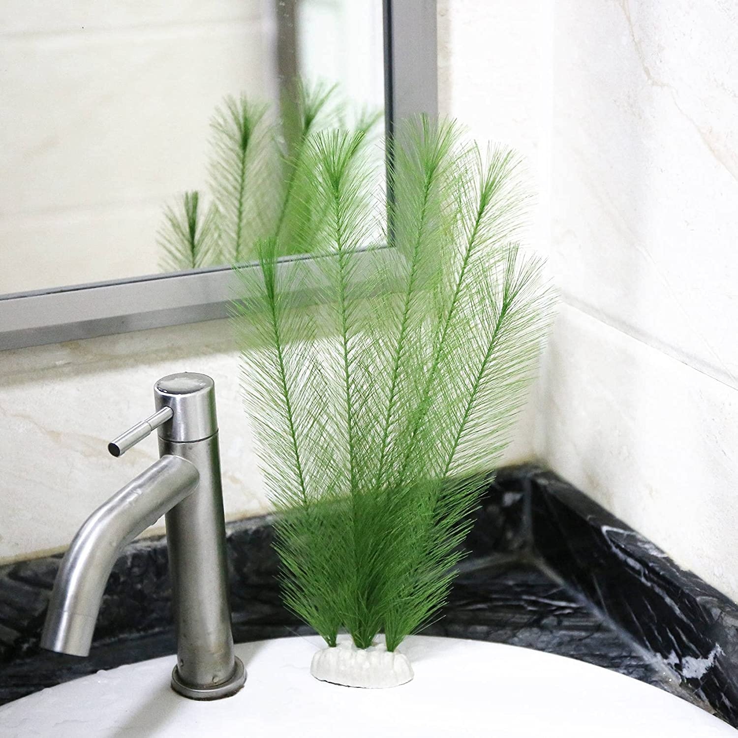 Aquarium Decorations Fish Tank Artificial Green Water Plants Made of Silk Fabrics Plastic, and Safe for All Fish and Pets image number 5