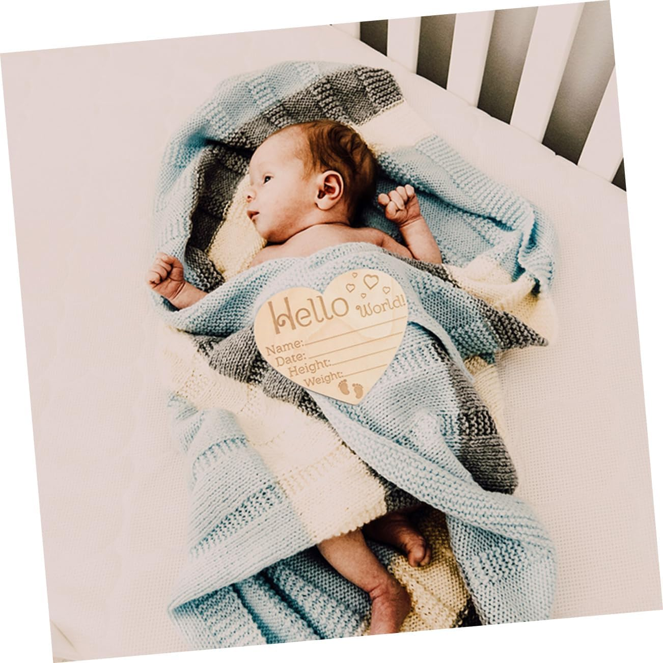 Yardenfun 4Pcs Wooden Name Sign Birth Announcement Milestone Disc for Newborn Photography Props Unique Growth Memory Signs for Special Moments