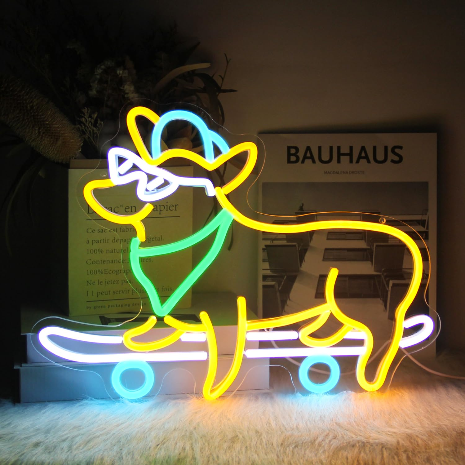 CKTBLEY Cat Drink Wine Neon Sign Funny Animal Bar Neon Signs for Wall Decor Cool Cat Neon Light Blue Pink Acrylic LED Neon Lights Signs for Bedroom Bar Man Cave Game Room Party Decor