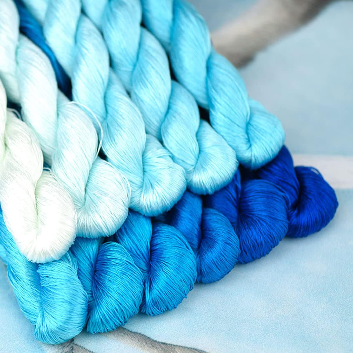 MINGGUXIUYI Natural 100% Silk Thread Handmade Embroidery Thread Floss 11 Colors Each 110 Meters (29)