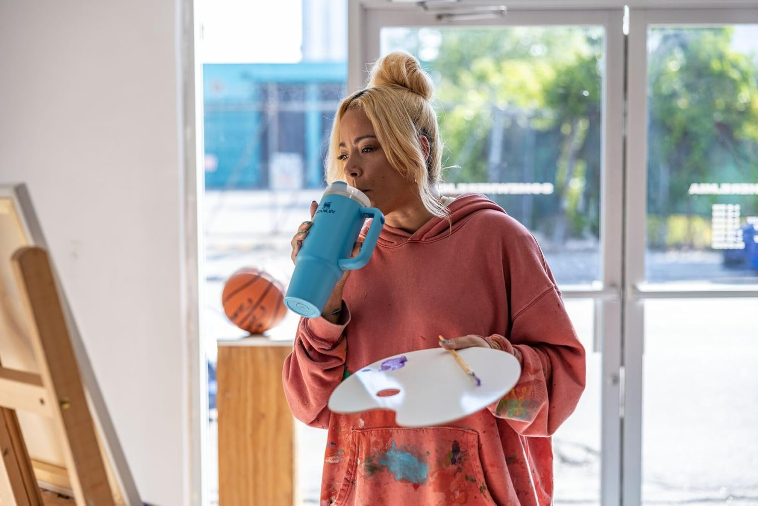 Stanley Quencher H2.0 Tumbler with Handle and Straw 30 Oz | Flowstate 3-Position Lid | Cup Holder Compatible for Travel | Insulated Stainless Steel Cup | Bpa-Free | Pool image number 4