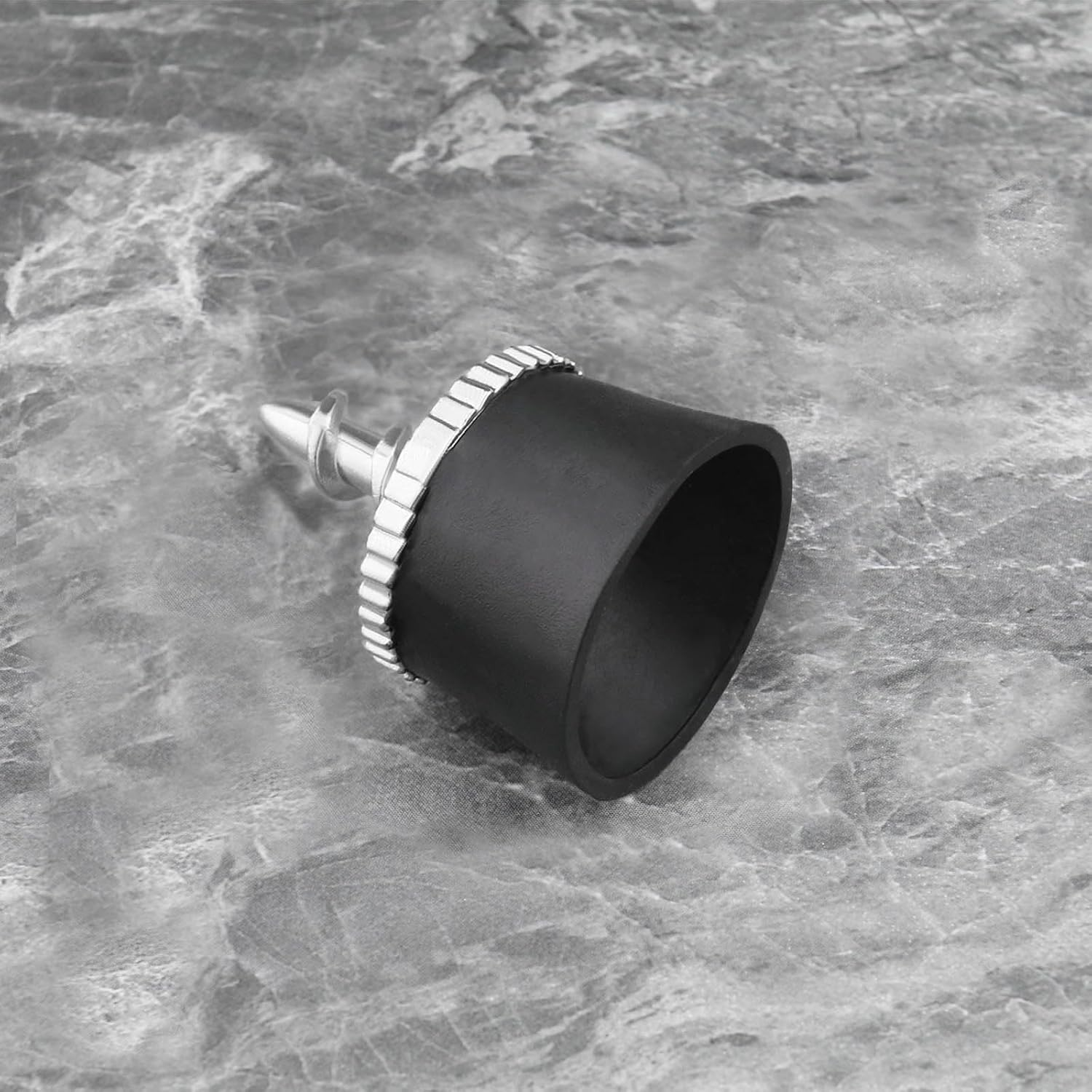 SG Store 2Pcs Golf Ball Pick-Up Golf Suction Cup Ball Grabber with Silicone Suction Golf Practice Pick up Training Aids Golf Club Accessories