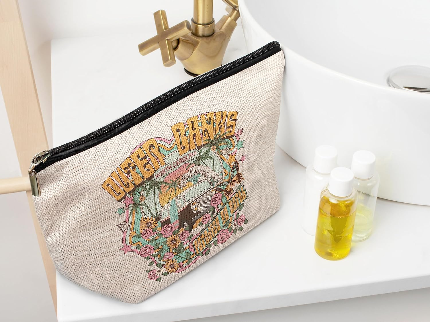 Ayxvt Outer Banks Paradise on Earth Decor Cosmetic Bag,Retro Summer Bus Sand Beach Clipart Decorative Women'S Makeup Bag Zipper Pouch Travel Toiletry,Gifts for Summer Lovers Women Girls image number 4